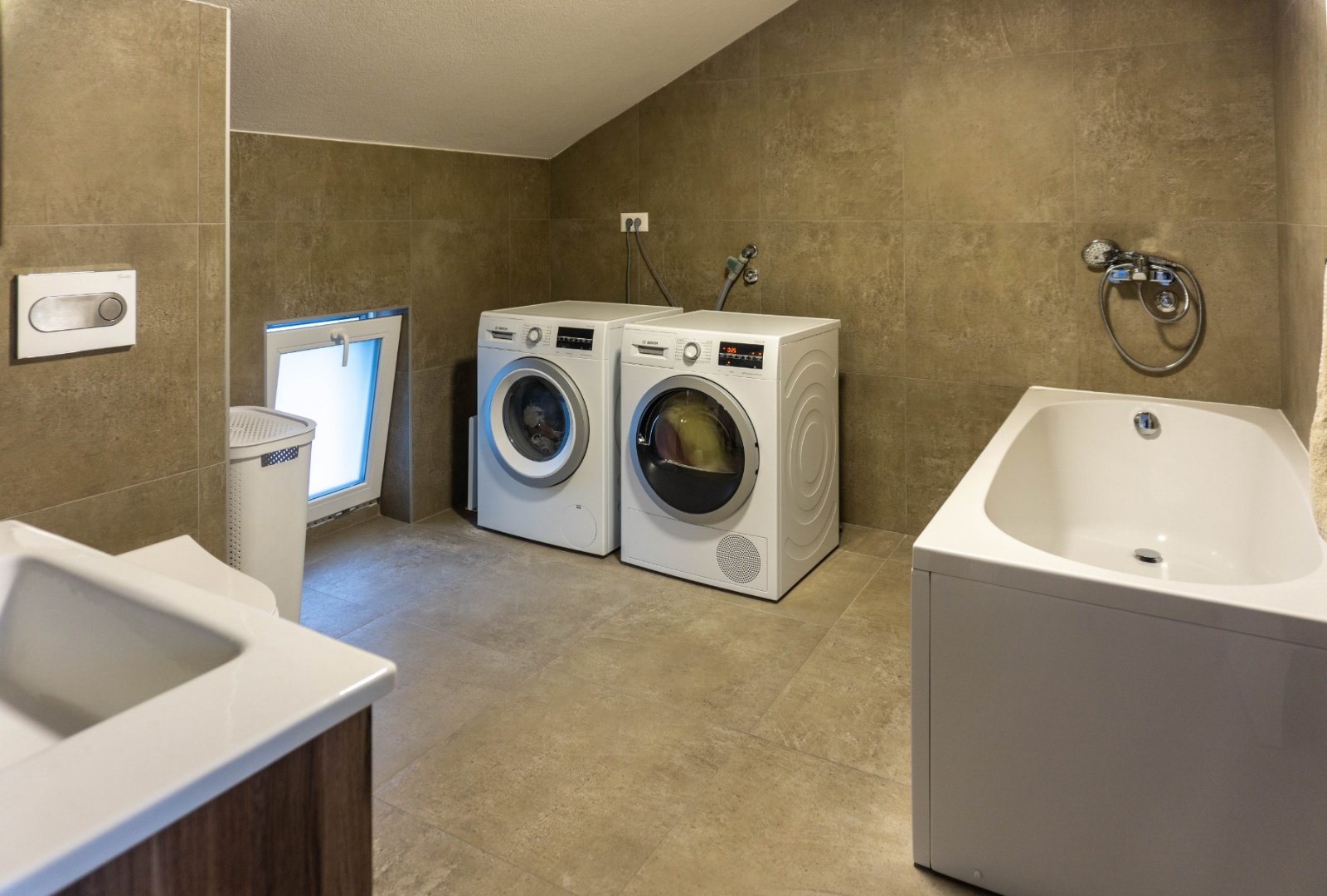 Luksuzna kuca u naselju Green Hill 5