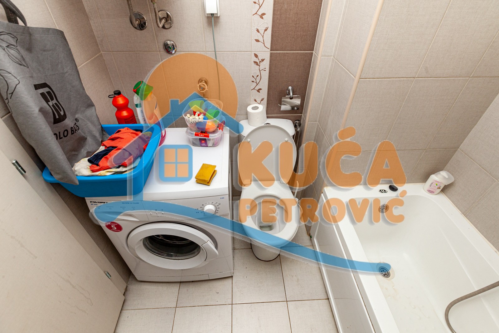 Dvosoban stan, 81 m2, Crveni Pevac, Cara Dušana ID: i-03912 14