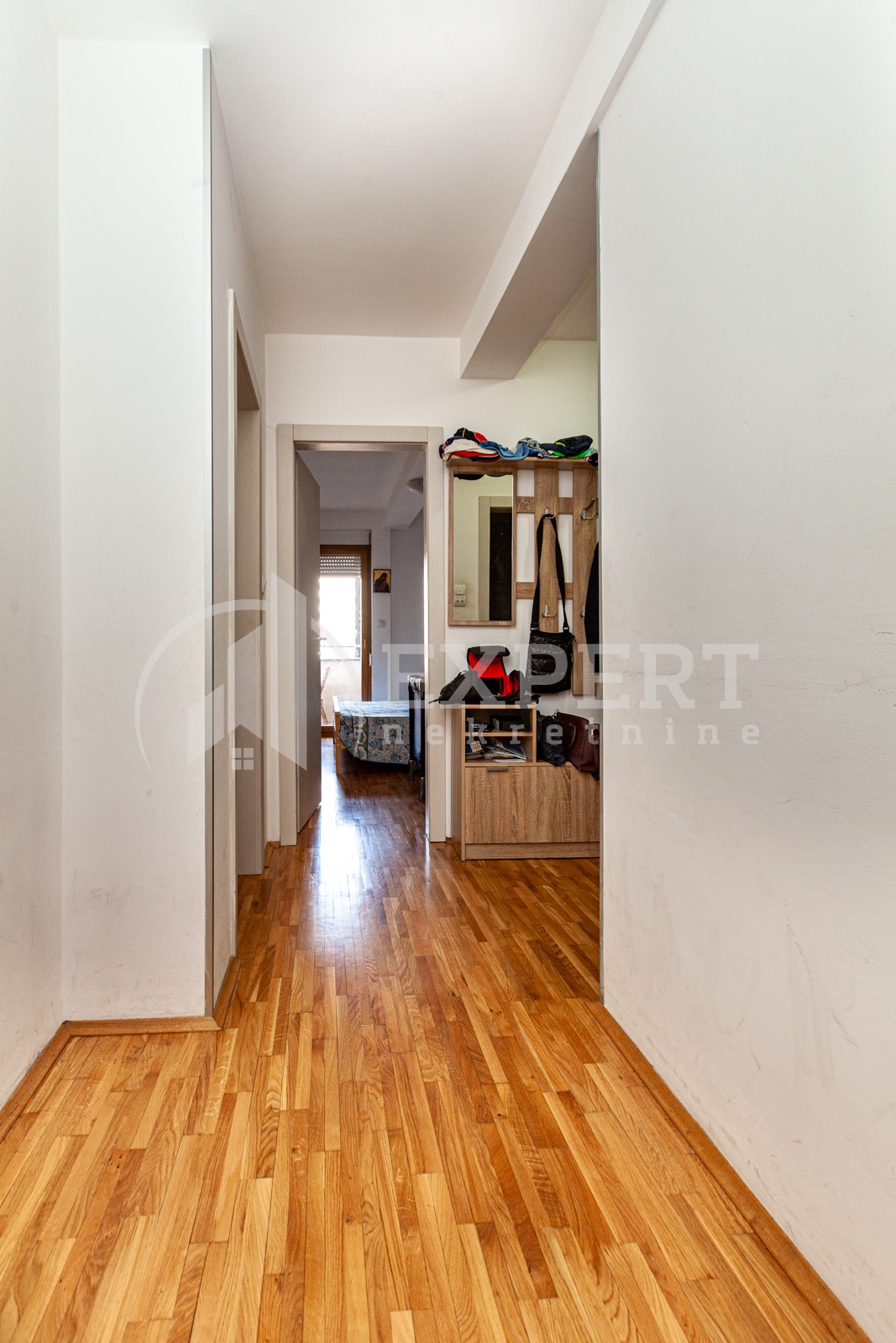 Dvosoban stan, 81 m2, Crveni Pevac, Cara Dušana ID: i-03912 10