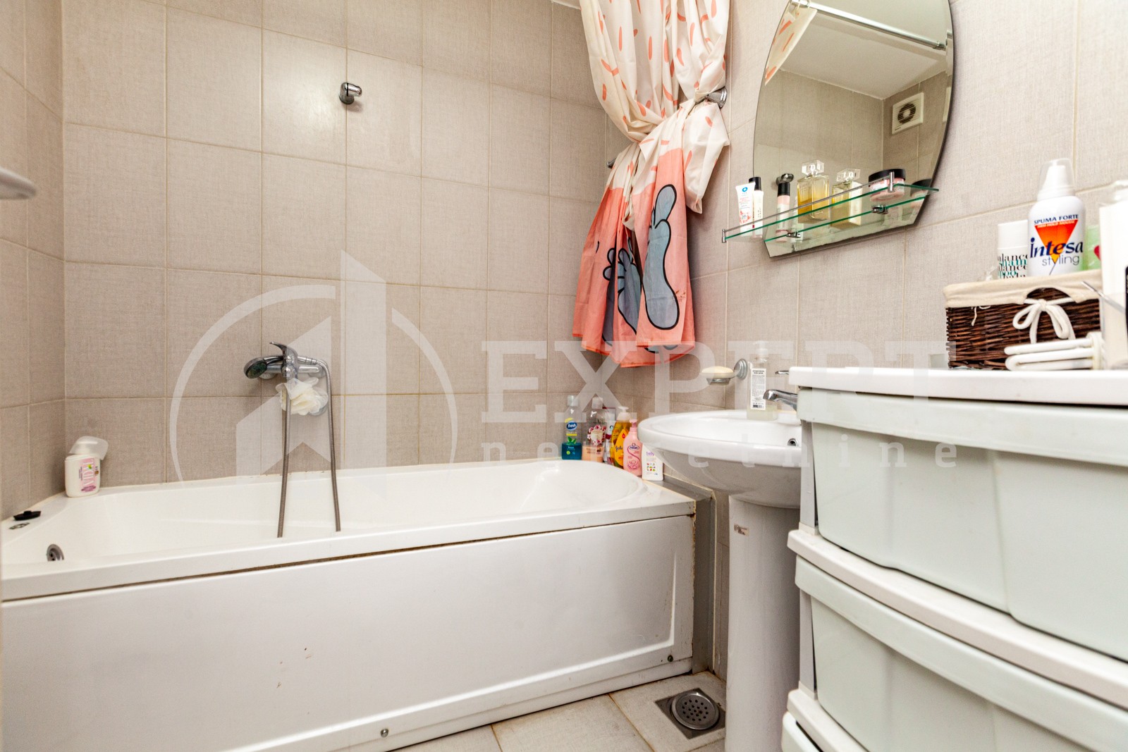 Dvosoban stan, 81 m2, Crveni Pevac, Cara Dušana ID: i-03912 13