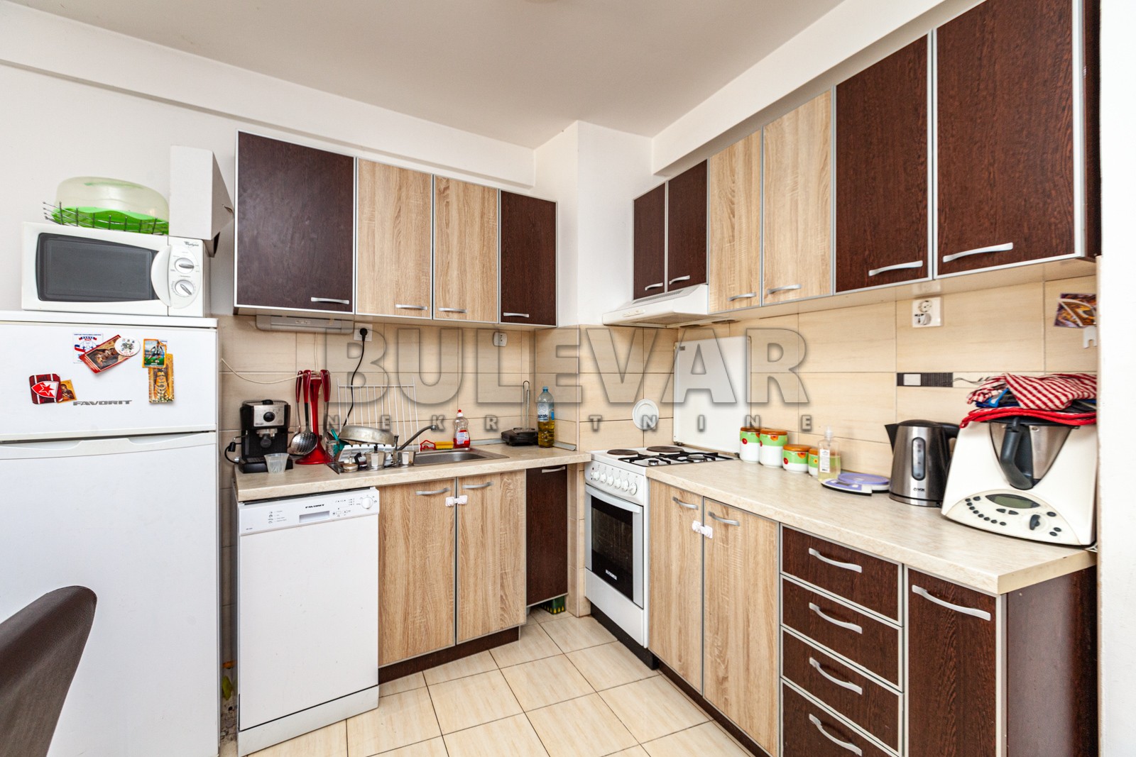 Dvosoban stan, 81 m2, Crveni Pevac, Cara Dušana ID: i-03912 4