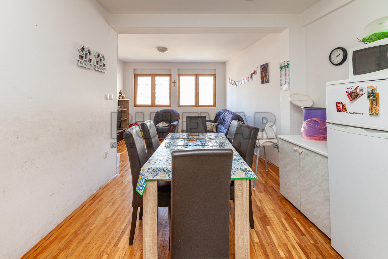 Dvosoban stan, 81 m2, Crveni Pevac, Cara Dušana ID: i-03912 5