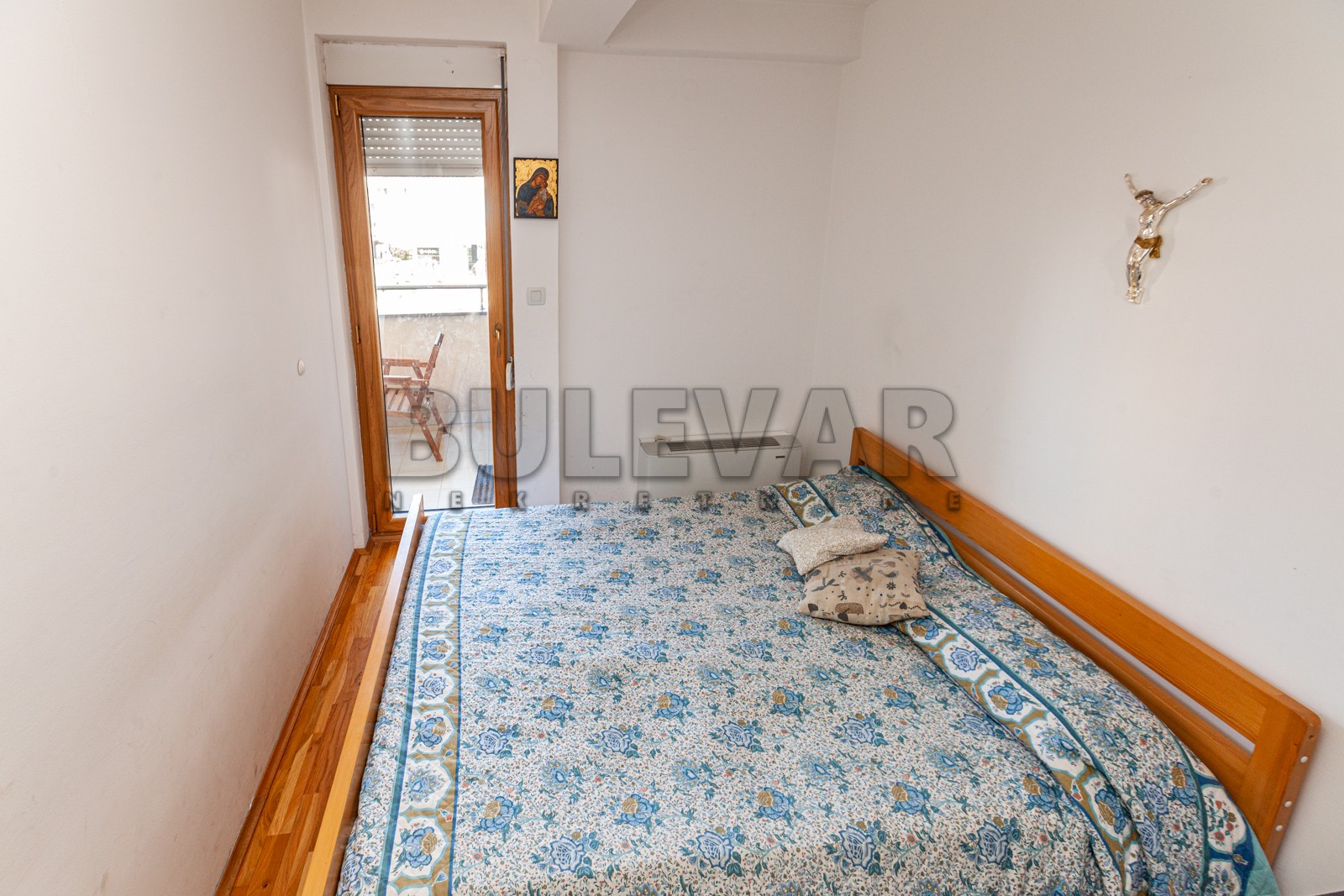 Dvosoban stan, 81 m2, Crveni Pevac, Cara Dušana ID: i-03912 7