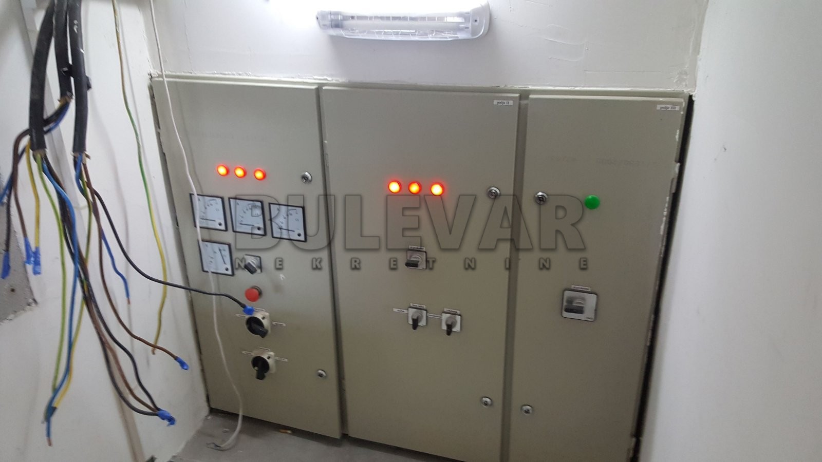 Lokal, 150 m2, Filozofski fakultet, Kralja Stefana Prvovenčanog ID: i-011938 8