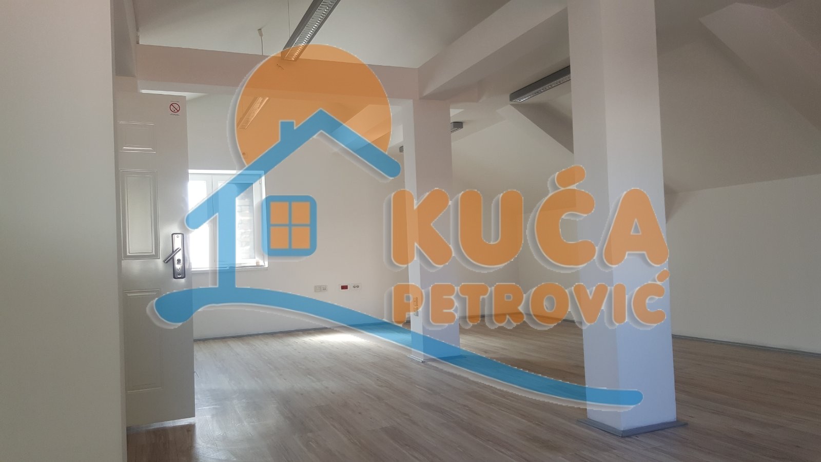 Lokal, 150 m2, Filozofski fakultet, Kralja Stefana Prvovenčanog ID: i-011938 12