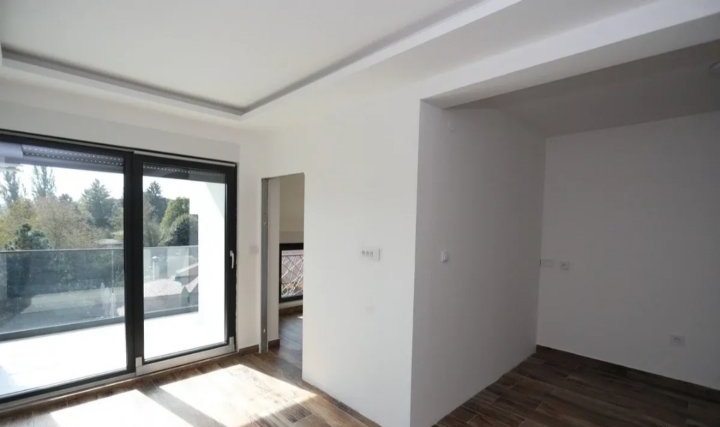 Prodajem nov apartman Banja Vrdnik Fruska Gora 3