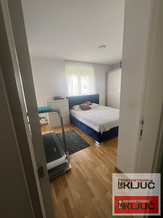 ADICE, 78m2, Četvorosoban, Namešten 10