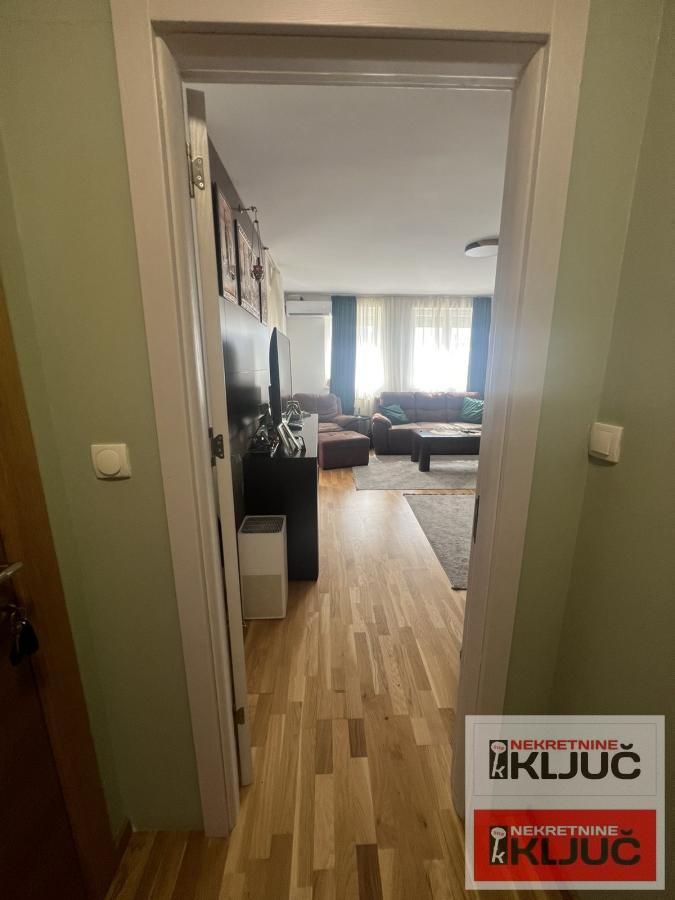 ADICE, 78m2, Četvorosoban, Namešten 12