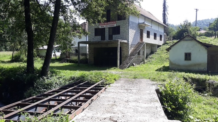 Prodajem kucu Lucani Donji Dubac 2