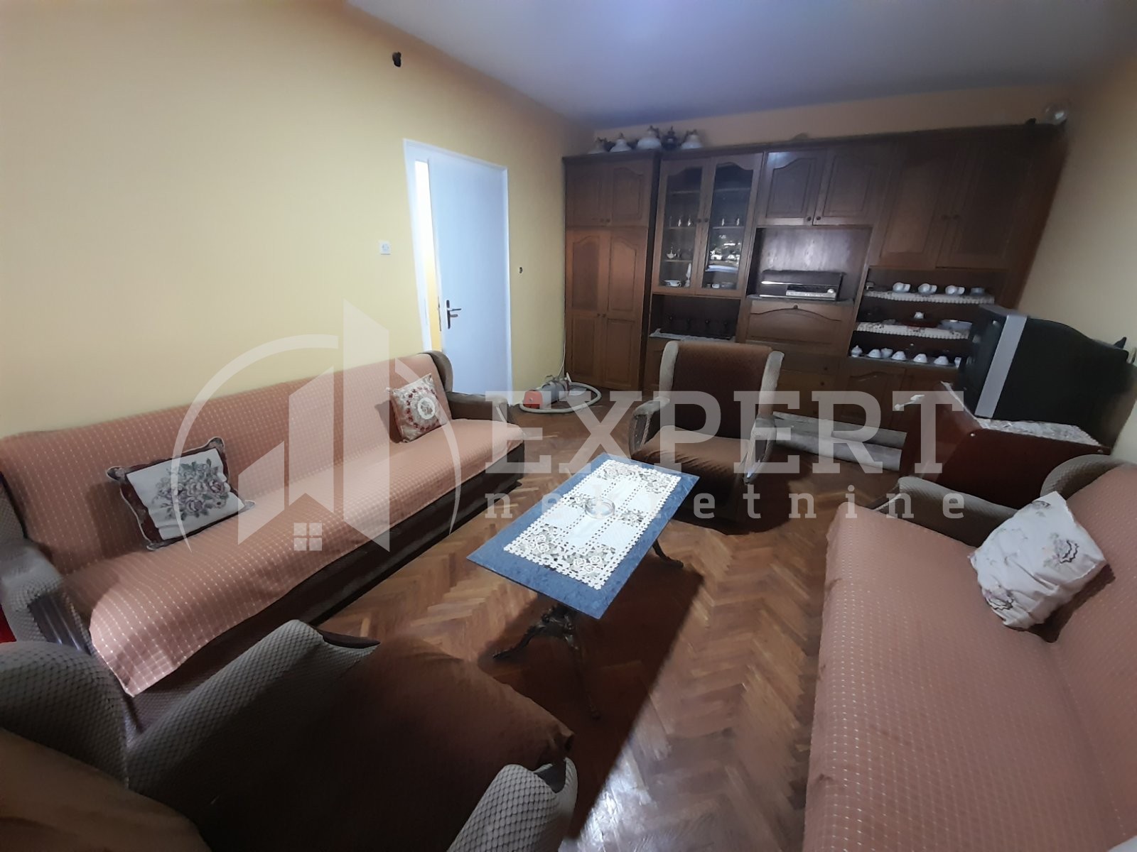 Jednosoban stan, 41 m2, Centar, Strahinjića Bana ID: i-011951 3