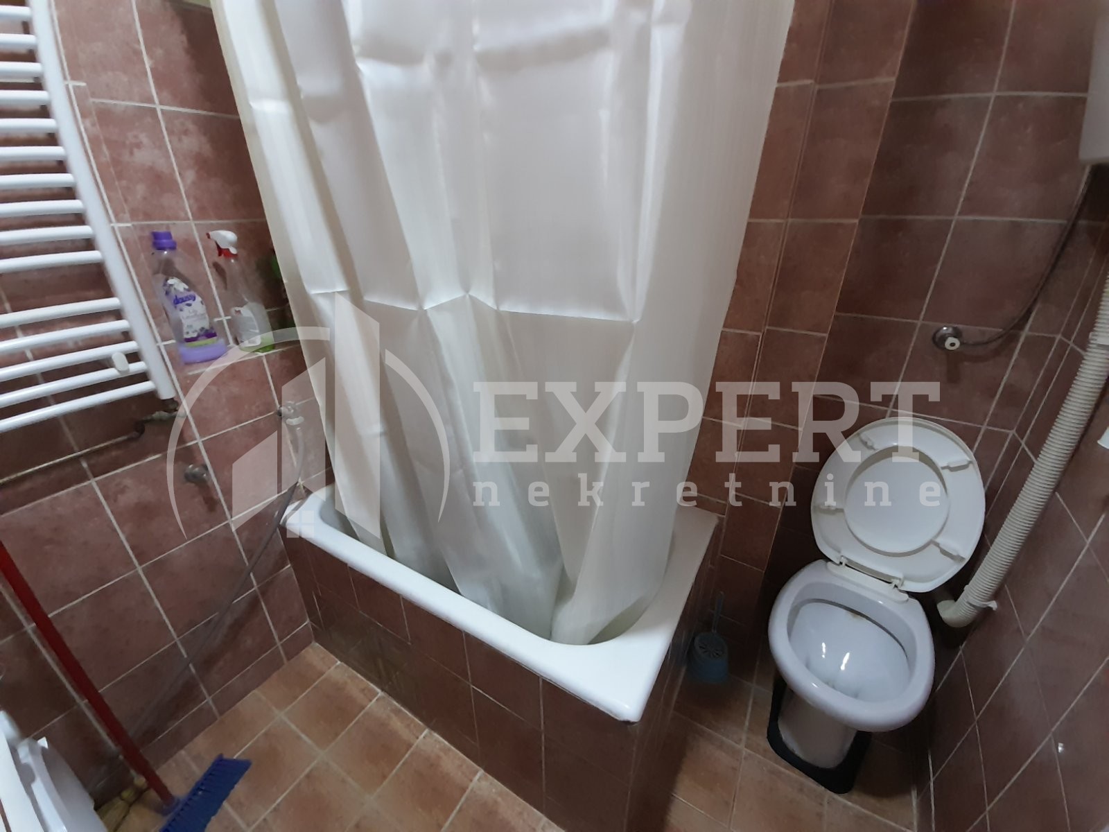 Jednosoban stan, 41 m2, Centar, Strahinjića Bana ID: i-011951 16