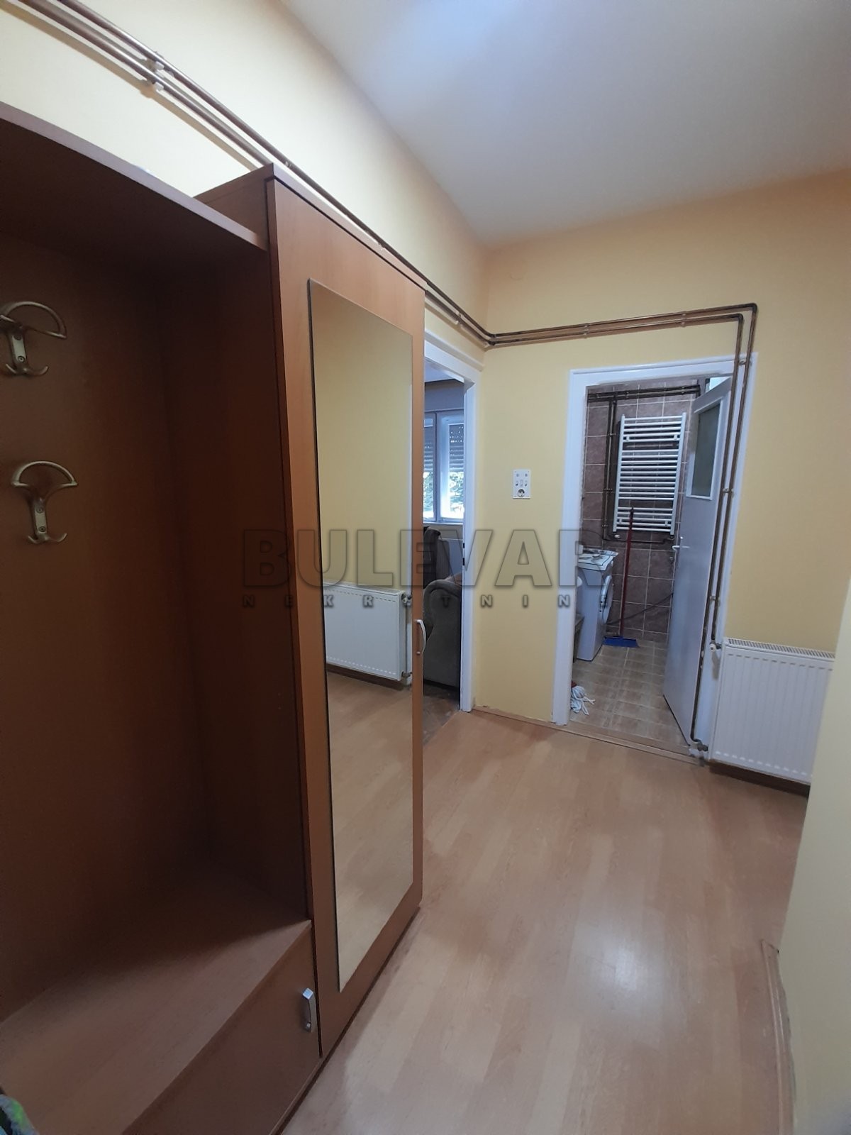 Jednosoban stan, 41 m2, Centar, Strahinjića Bana ID: i-011951 7
