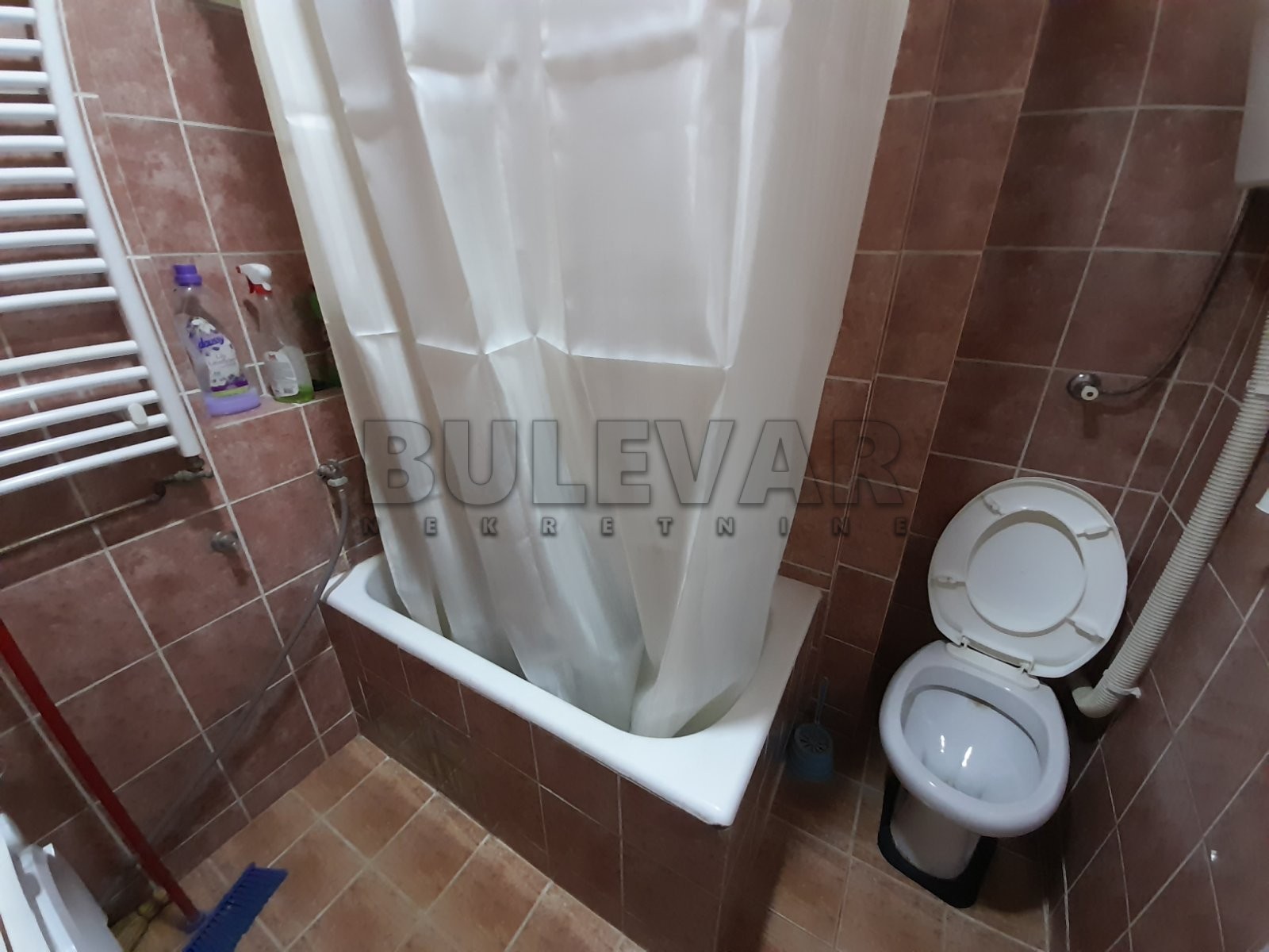 Jednosoban stan, 41 m2, Centar, Strahinjića Bana ID: i-011951 16