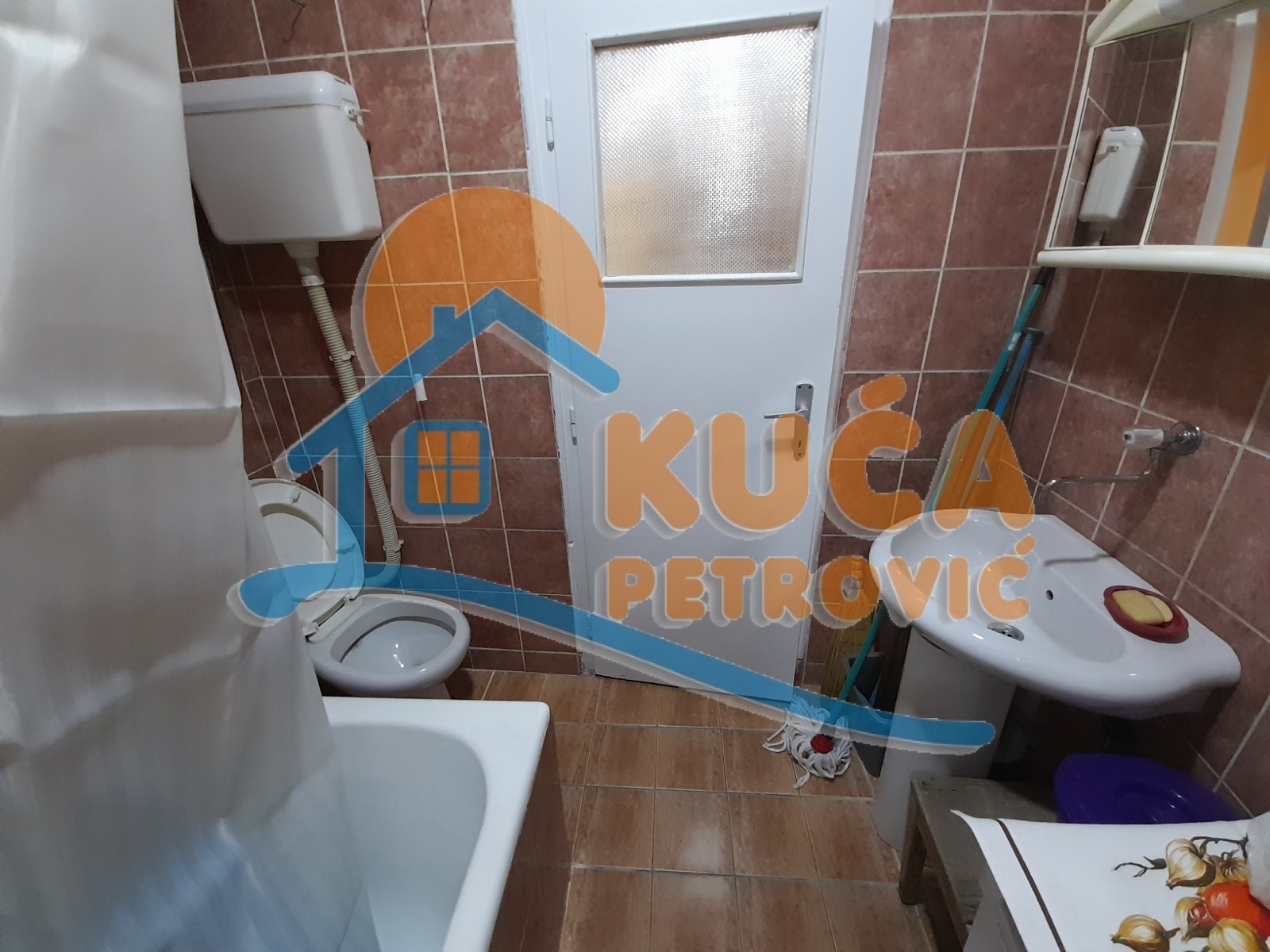 Jednosoban stan, 41 m2, Centar, Strahinjića Bana ID: i-011951 15