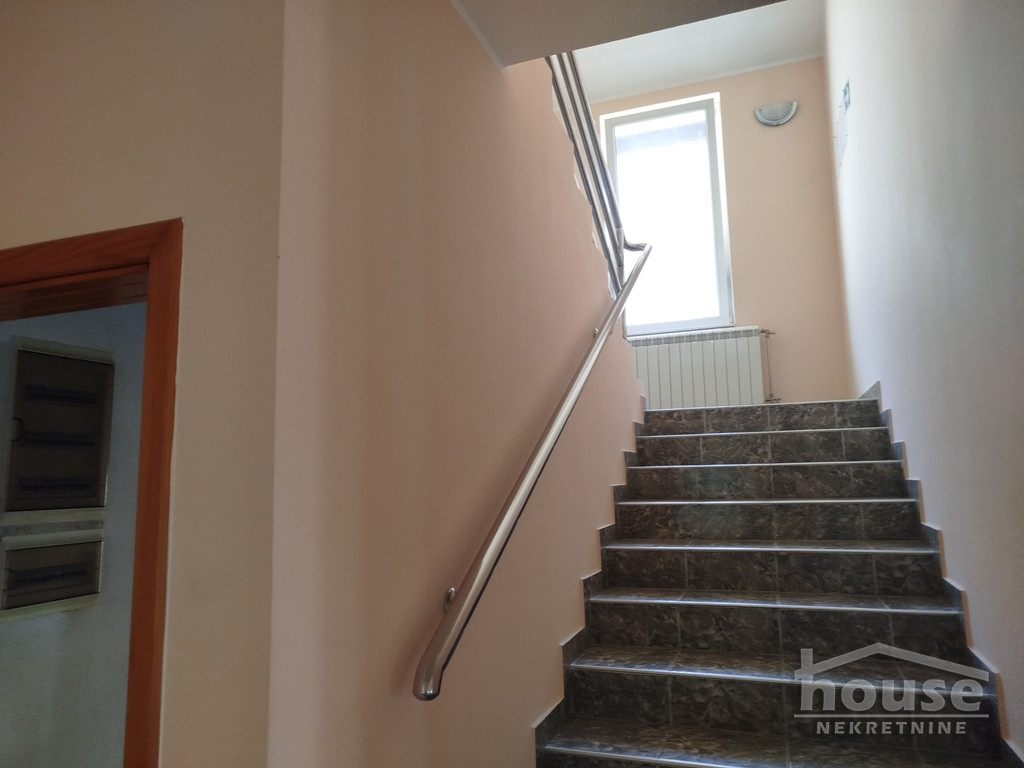 Kuće,RUMENKA,KRAJ SELA 180m2,1300€ , ID: 9116563 20