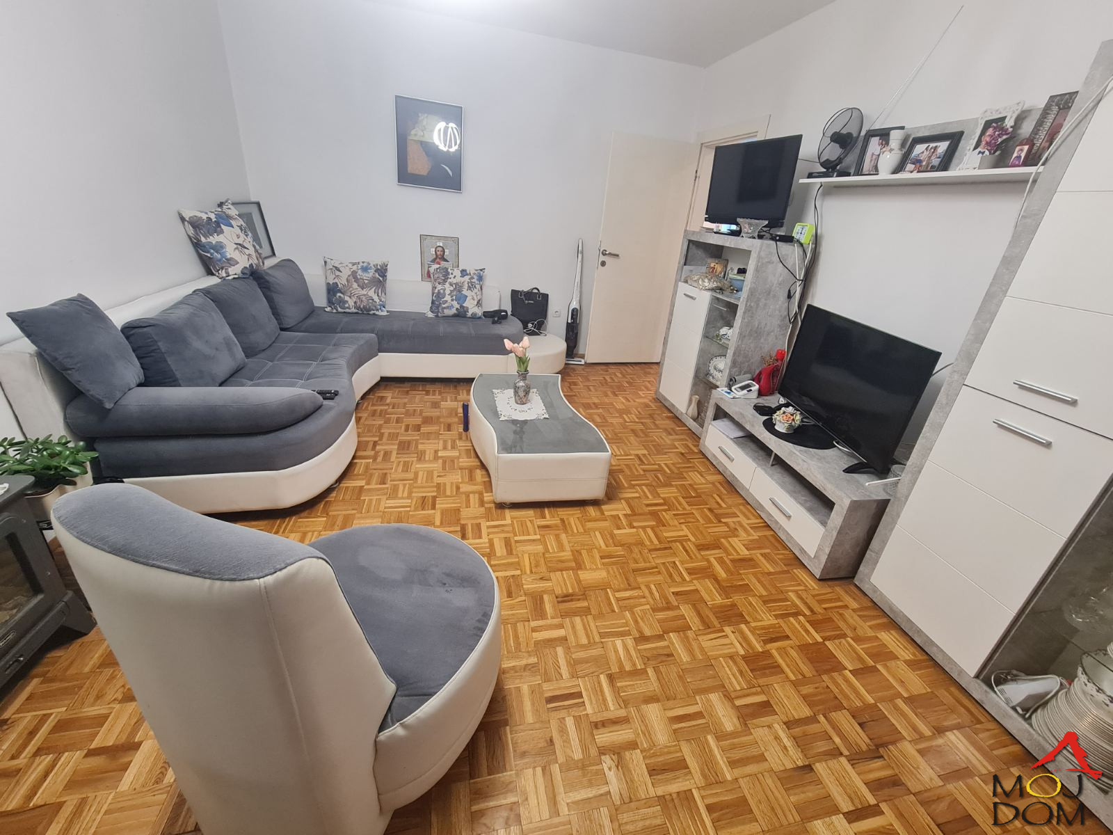 Stan,NOVI SAD,AVIJACIJA,kv: 64, € 149350, ID: 1028637 4