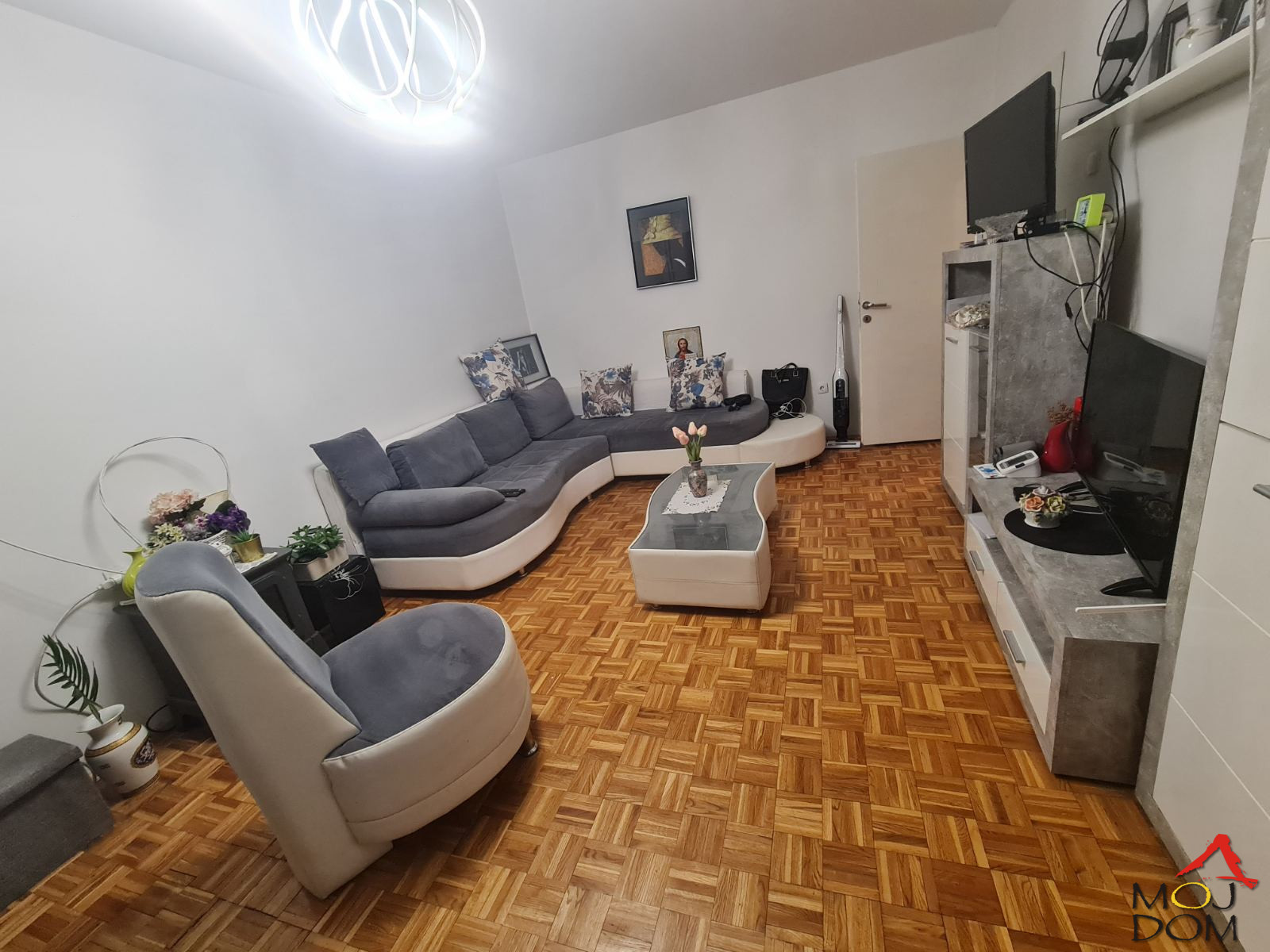 Stan,NOVI SAD,AVIJACIJA,kv: 64, € 149350, ID: 1028637 2