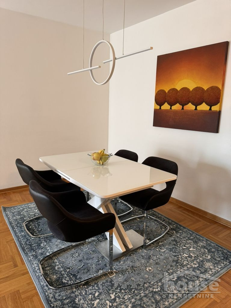 Stan,NOVI SAD,CENTAR 74m2,231750€ , ID: 1061987 5