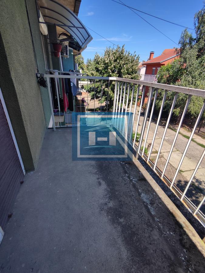Funkcionalan Namešten stan na Strelištu 7