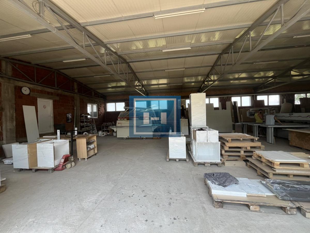 Potpuno nova hala površine 328m2 8
