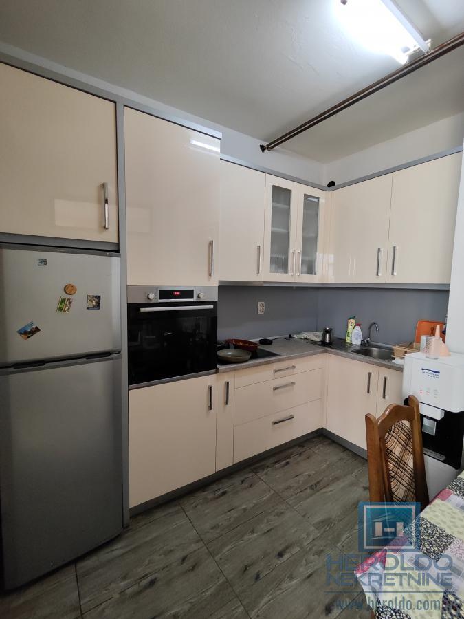 Kuća sa velikim placem 17