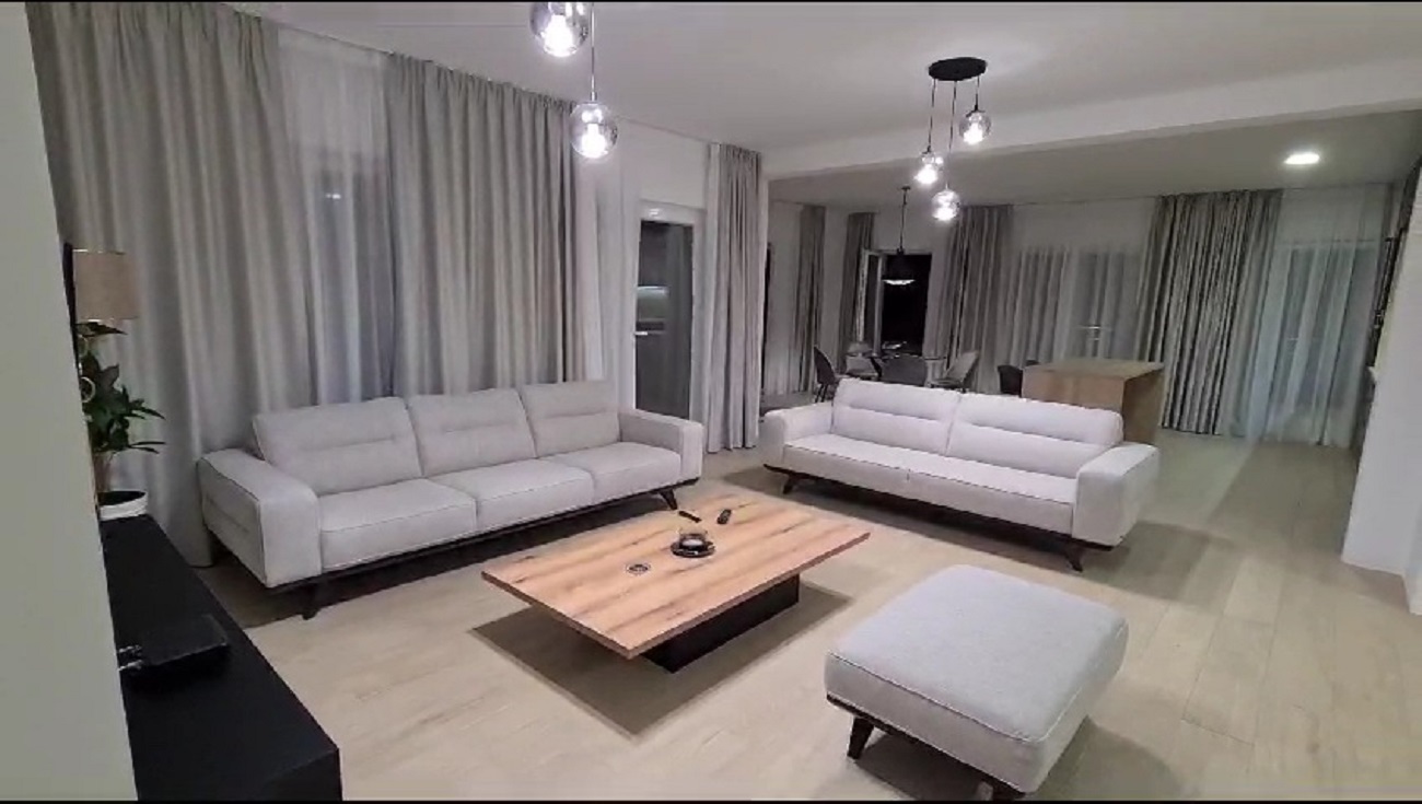 Nov stan kod Belog dvora  dva parking mesta  145m2 1