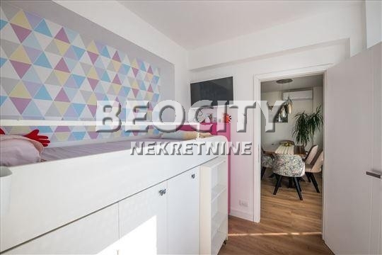 Trosoban stan, 72 m2, Blok 23, Bulevar Milutina Milankovića ID: 111432 11