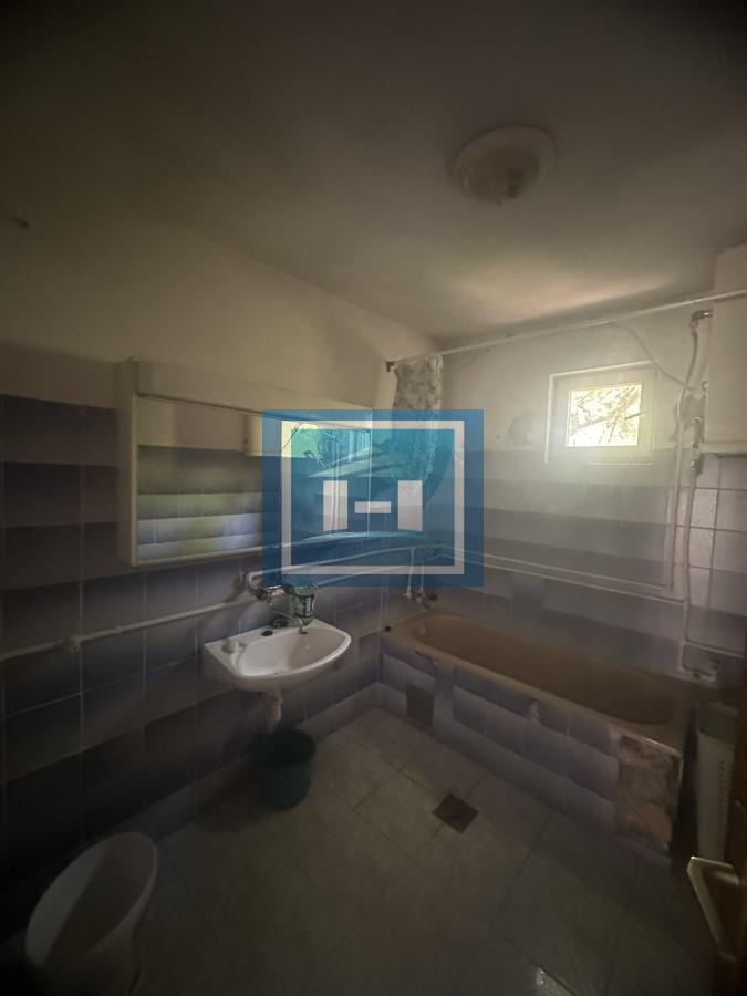 Na prodaju kuća u Terekovom naselju 9