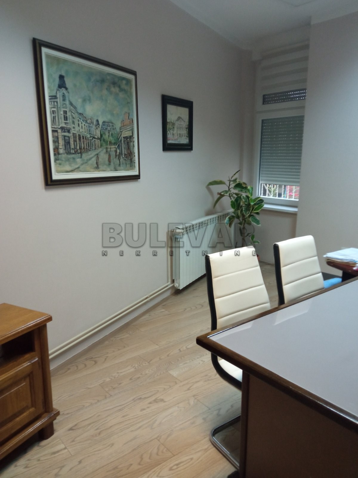 Trosoban stan, 74 m2, Centar, Vuka Karadžića ID: p-011995 8