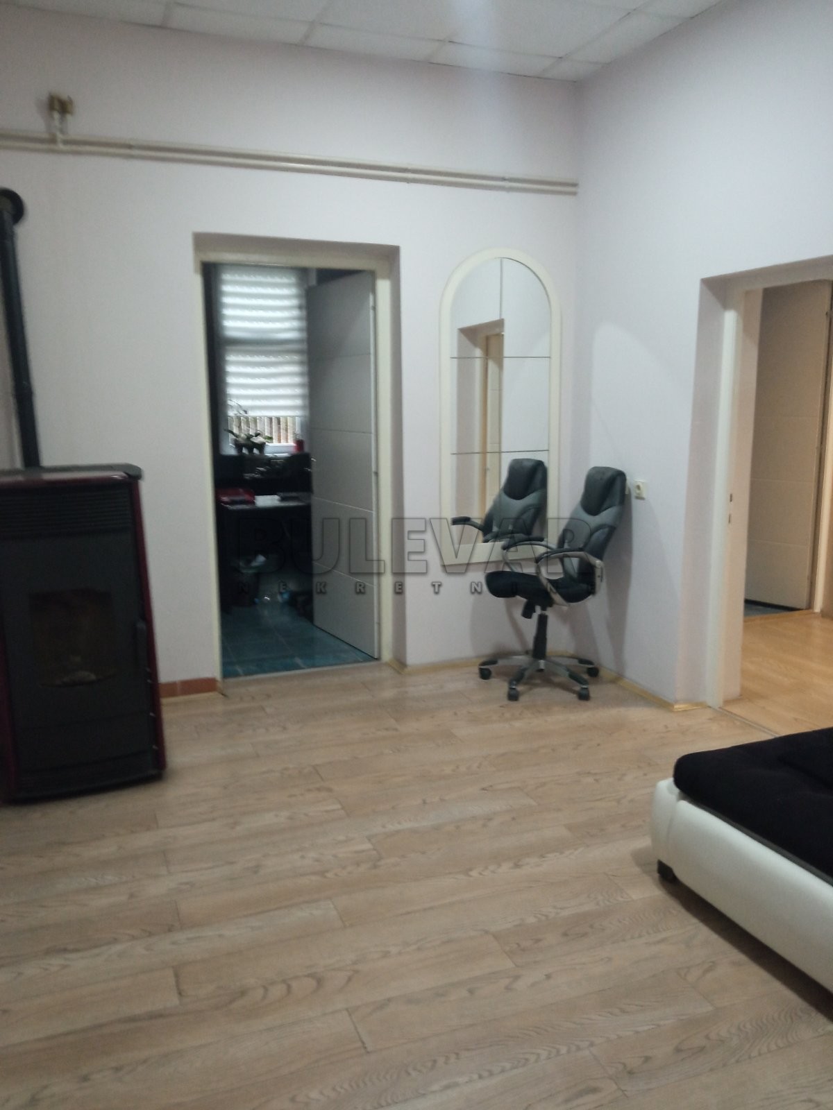 Trosoban stan, 74 m2, Centar, Vuka Karadžića ID: p-011995 9