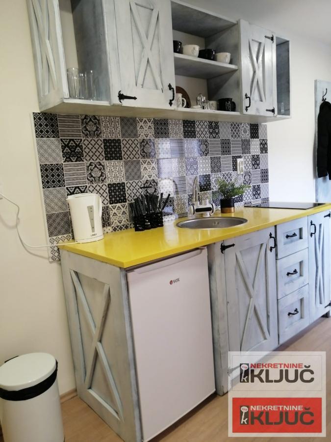 KOD SINAGOGE, 37m2, Jednosoban, NAMEŠTEN! 4