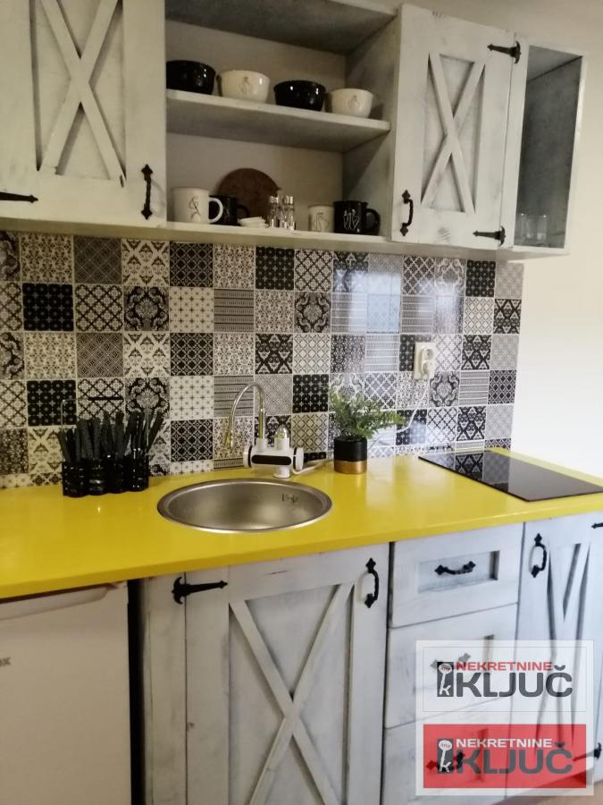 KOD SINAGOGE, 37m2, Jednosoban, NAMEŠTEN! 5