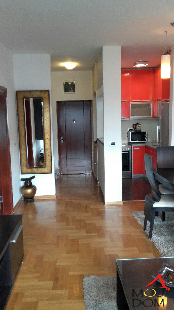 Stan,NOVI SAD,BULEVAR,kv: 90, € 206000, ID: 1028664 4