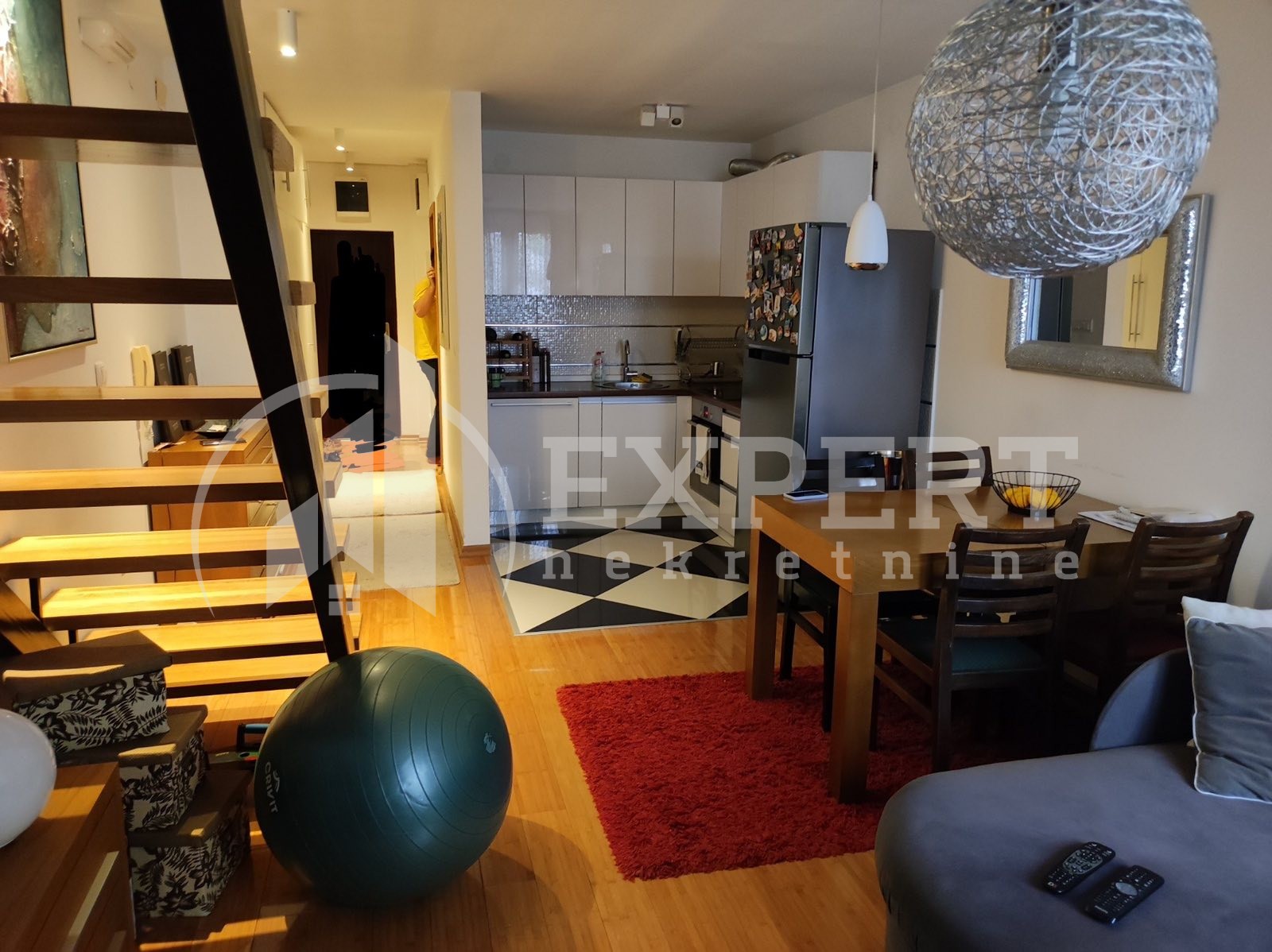 Jednosoban stan, 55 m2, Centar, Milorada Veljkovića Špaje ID: i-010257 6