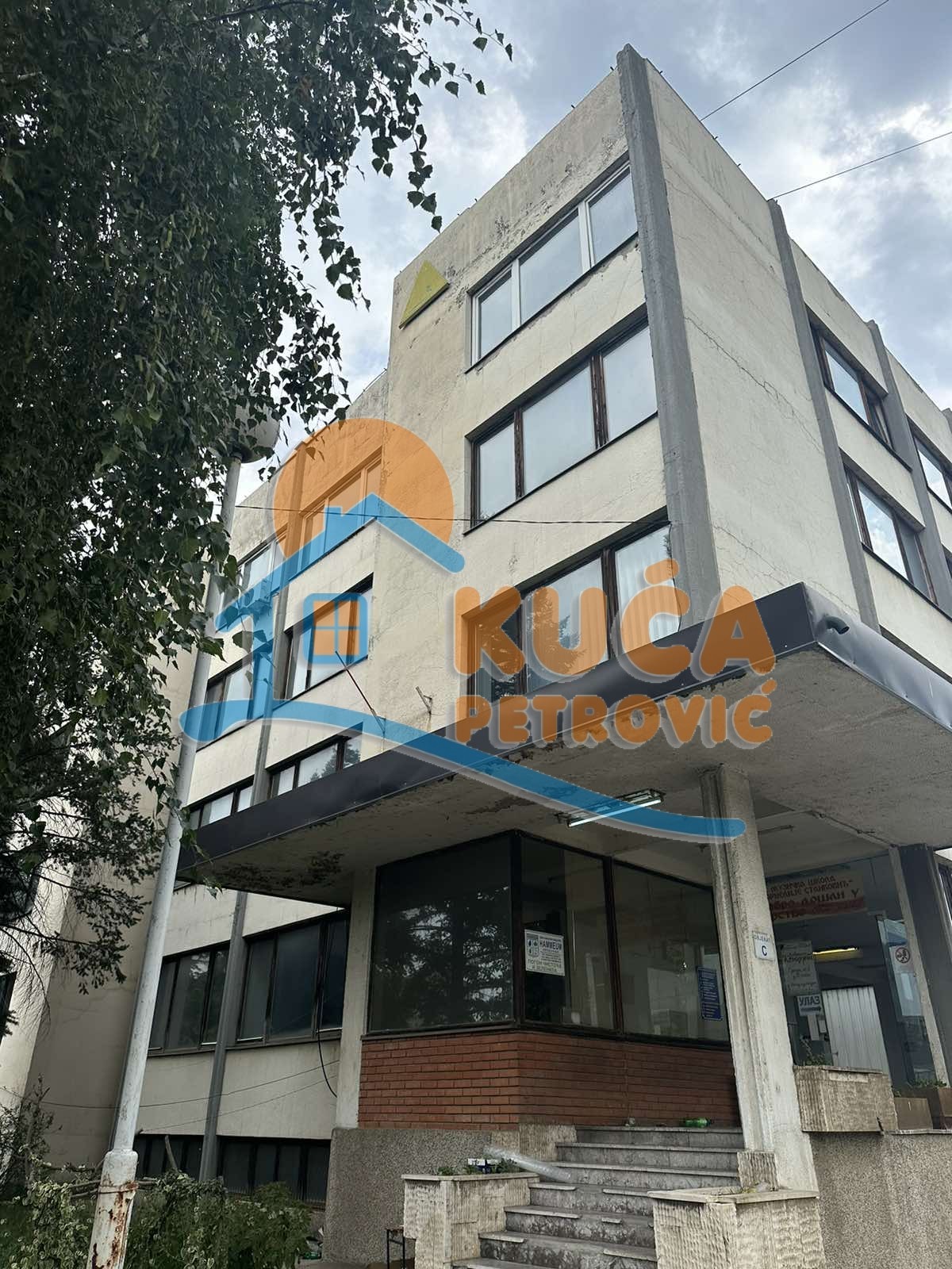 Lokal, 1240 m2, Vasilija Đurovića Žarkog ID: i-012022 9