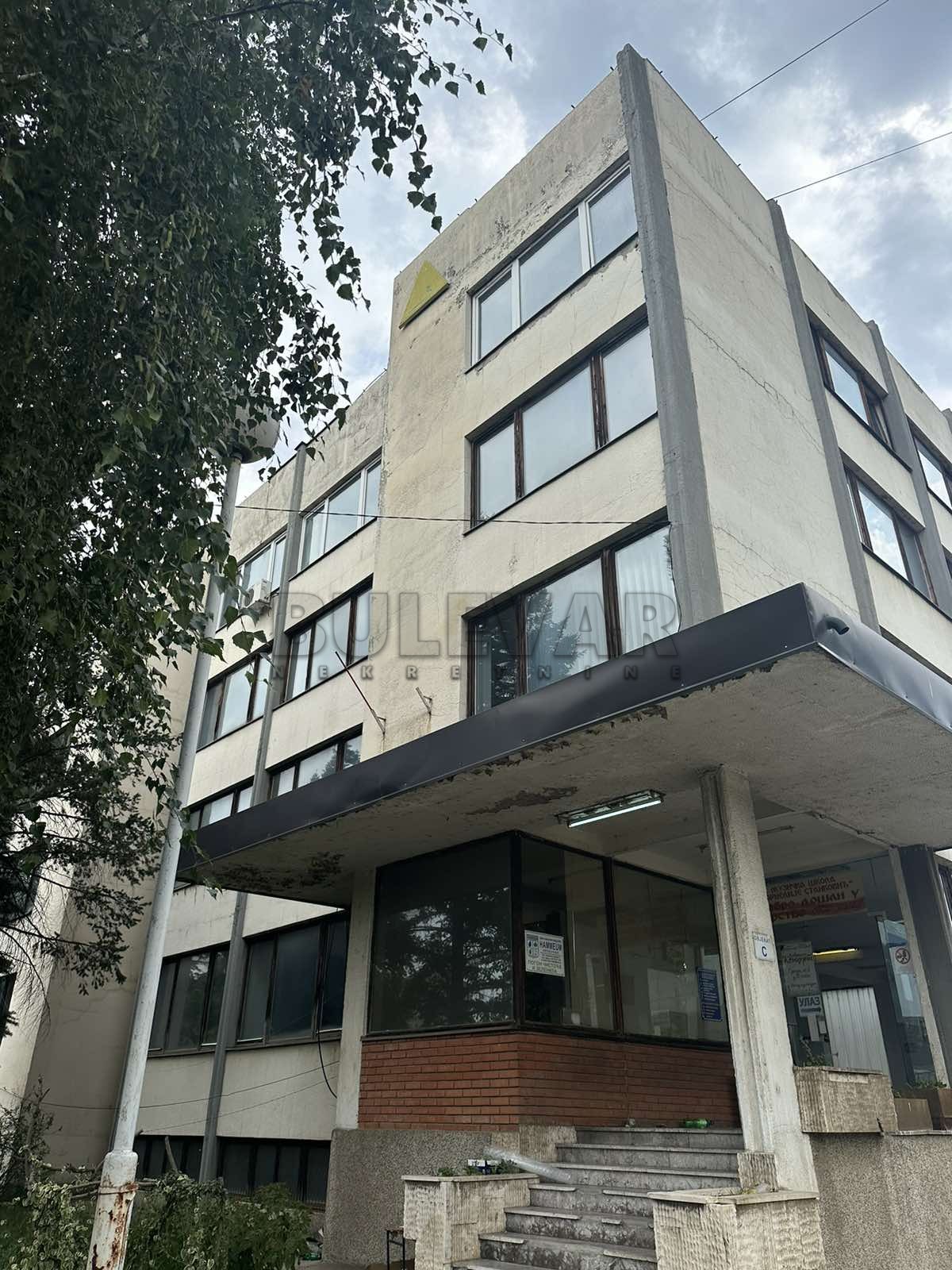 Lokal, 1240 m2, Vasilija Đurovića Žarkog ID: i-012022 9