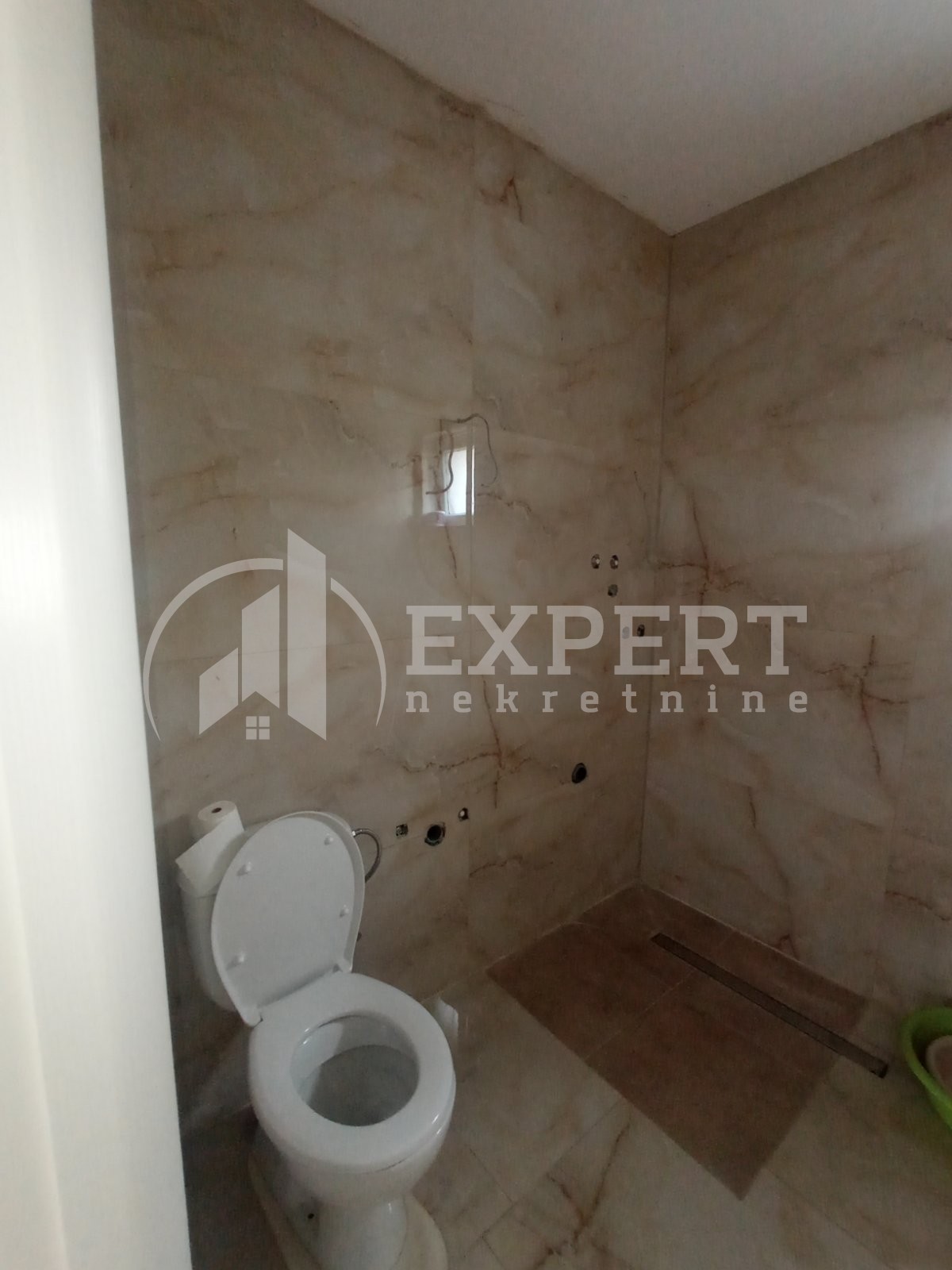 Lokal, 385 m2, Palilula, Osme srpske brigade ID: i-012023 10