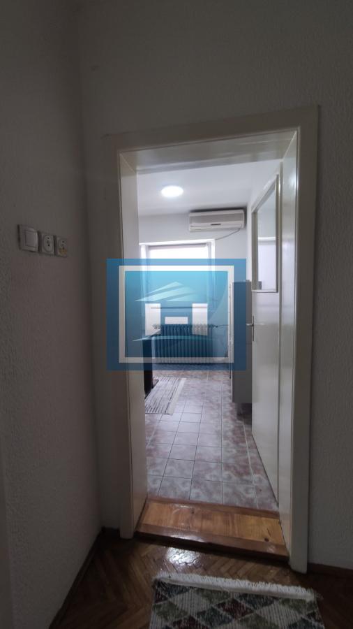 Porodični stan u centru Jagodine 11