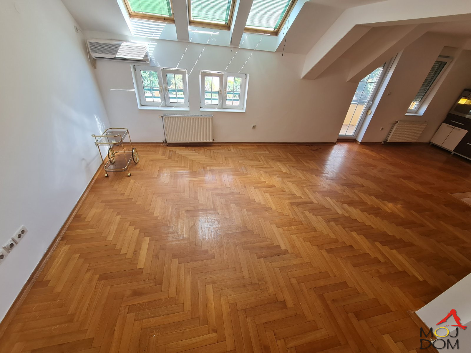 Stan,NOVI SAD,SOCIJALNO,kv: 93, € 189000, ID: 1028714 2