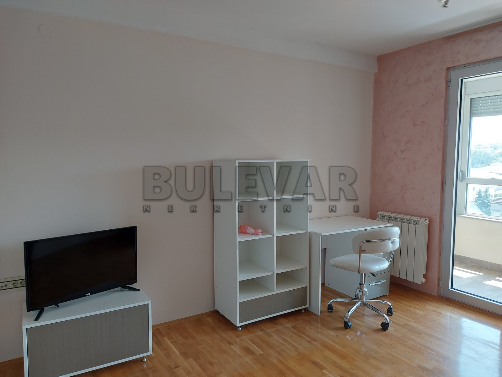 Trosoban stan, 66 m2, Čair, 9. brigade ID: i-012013 8