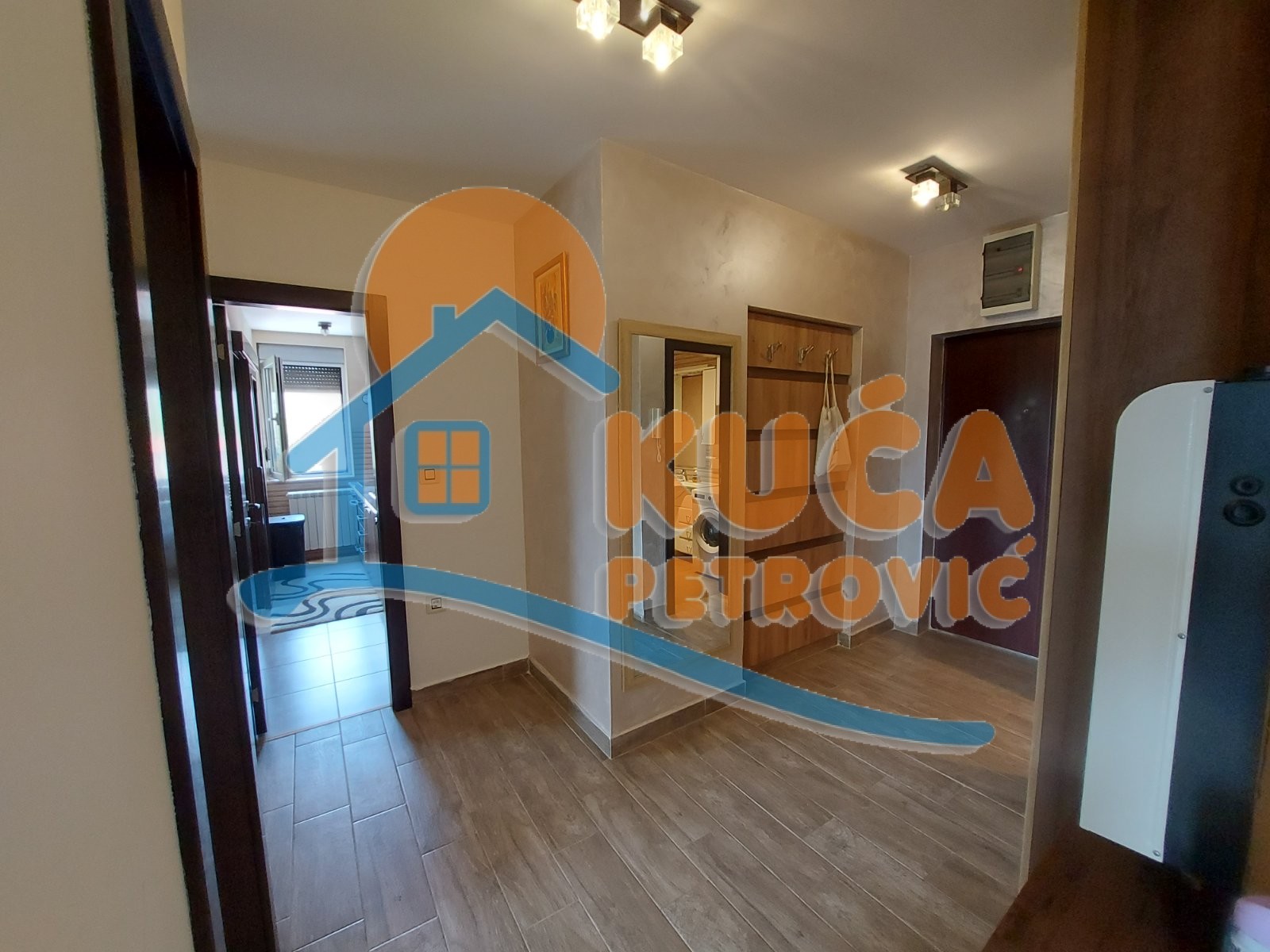 Trosoban stan, 66 m2, Čair, 9. brigade ID: i-012013 15