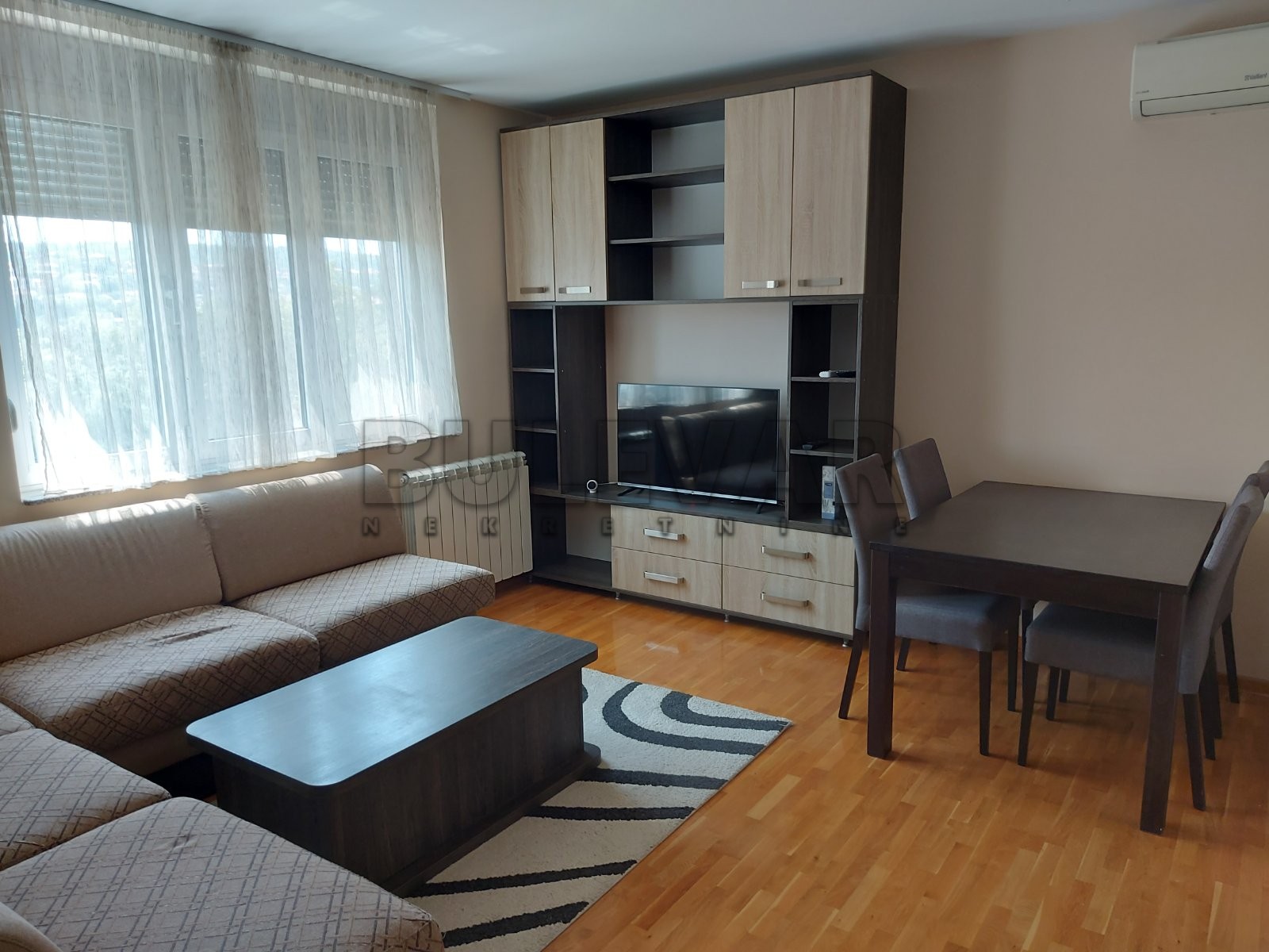 Trosoban stan, 66 m2, Čair, 9. brigade ID: i-012013 3