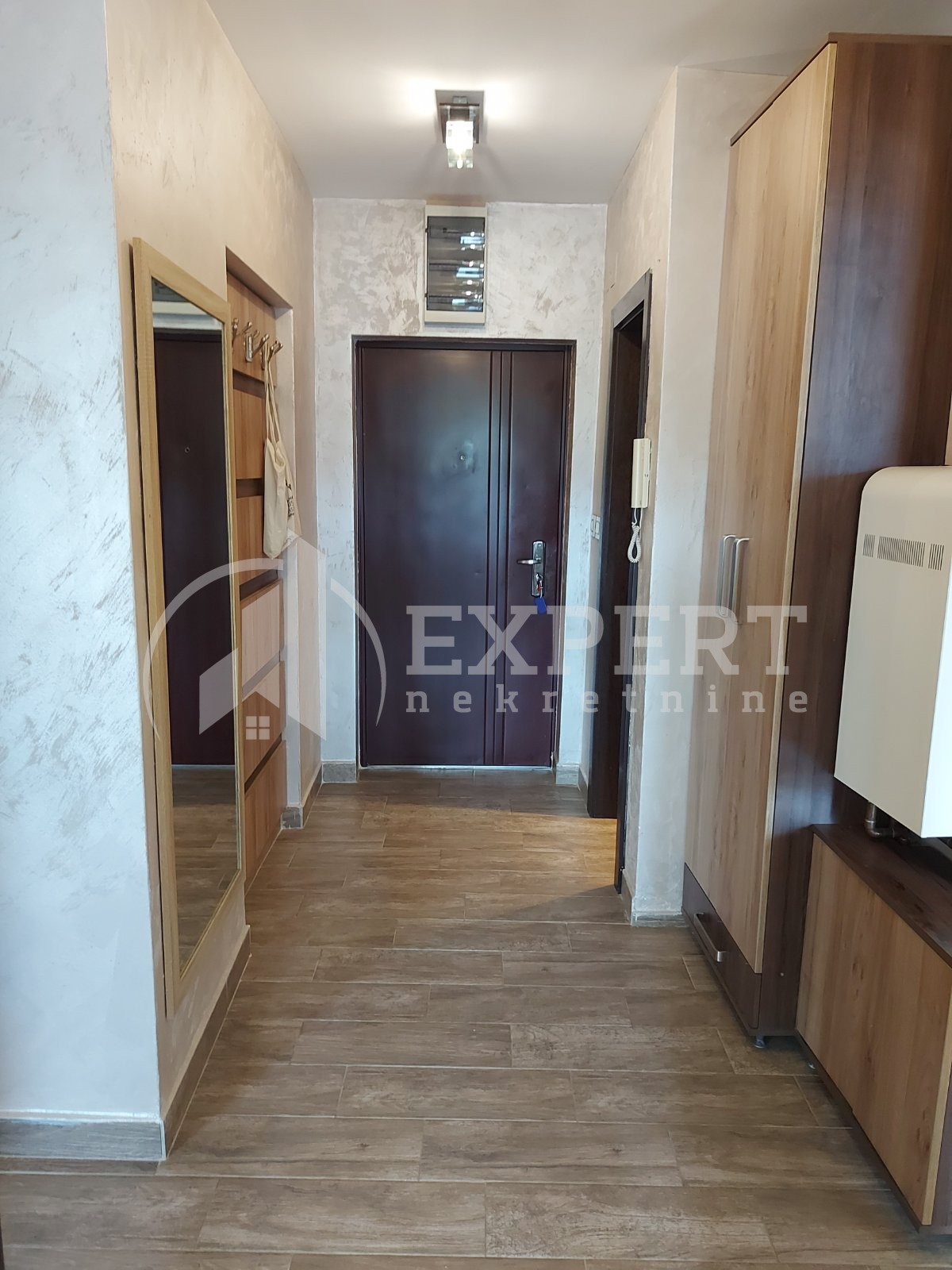 Trosoban stan, 66 m2, Čair, 9. brigade ID: i-012013 16