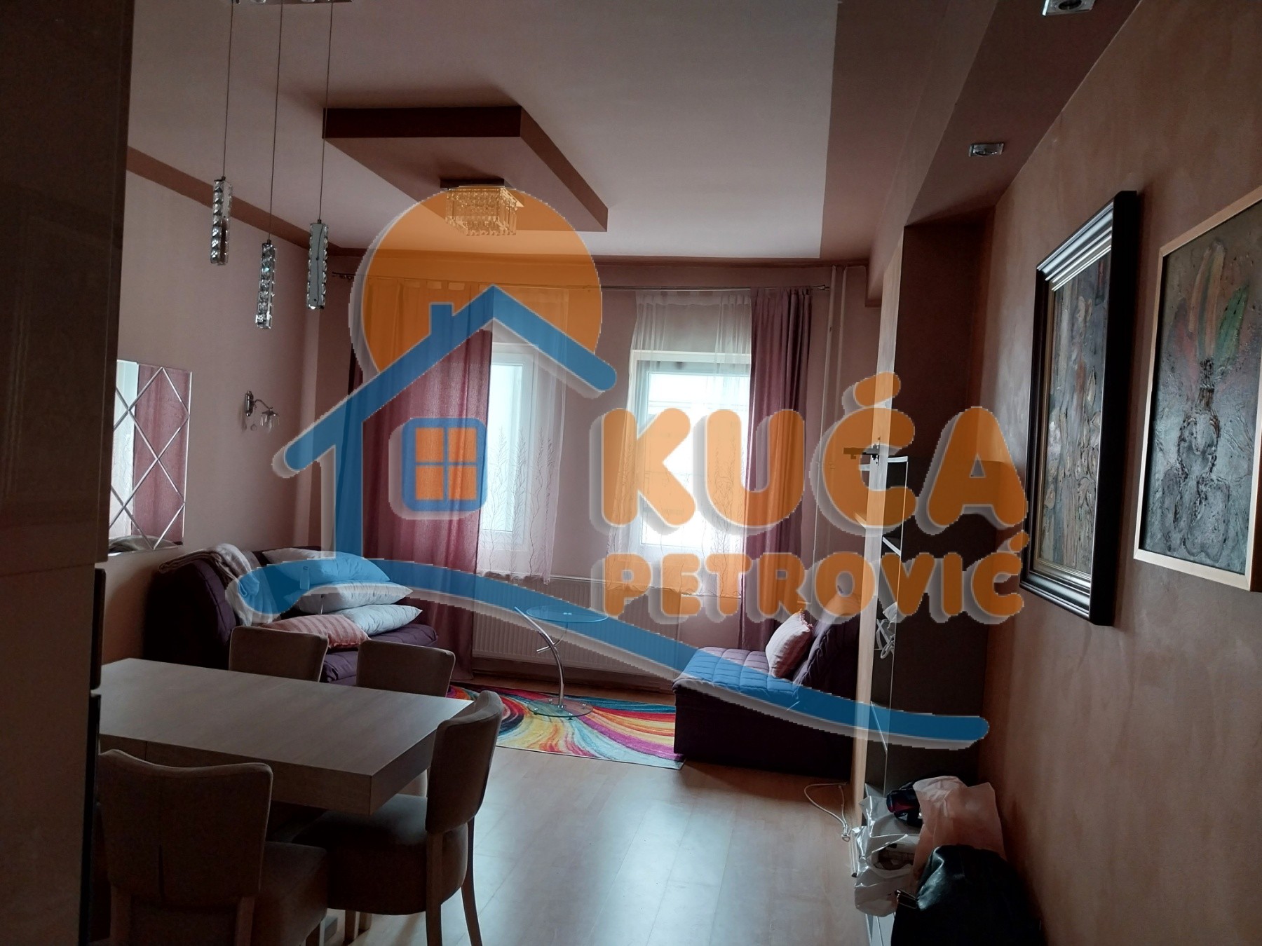 Jednosoban stan, 36 m2, Centar, Obrenovićeva ID: i-012027 2