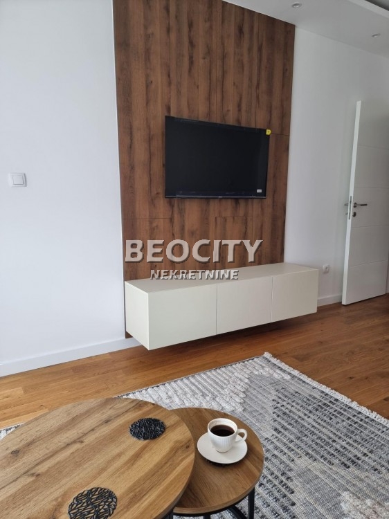 Dvosoban stan, 40 m2, Podbara, Marka Miljanova ID: 111720 2