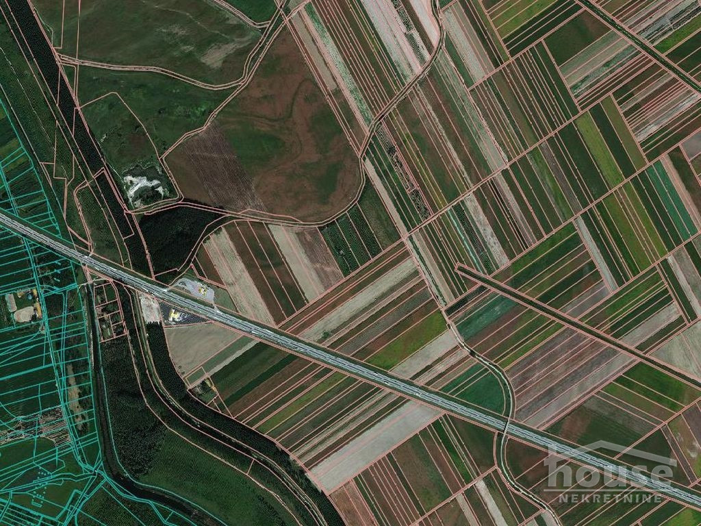 Plac,NOVI SAD,AUTO-PUT18127m2,  1027000€ , ID: 7081167 1