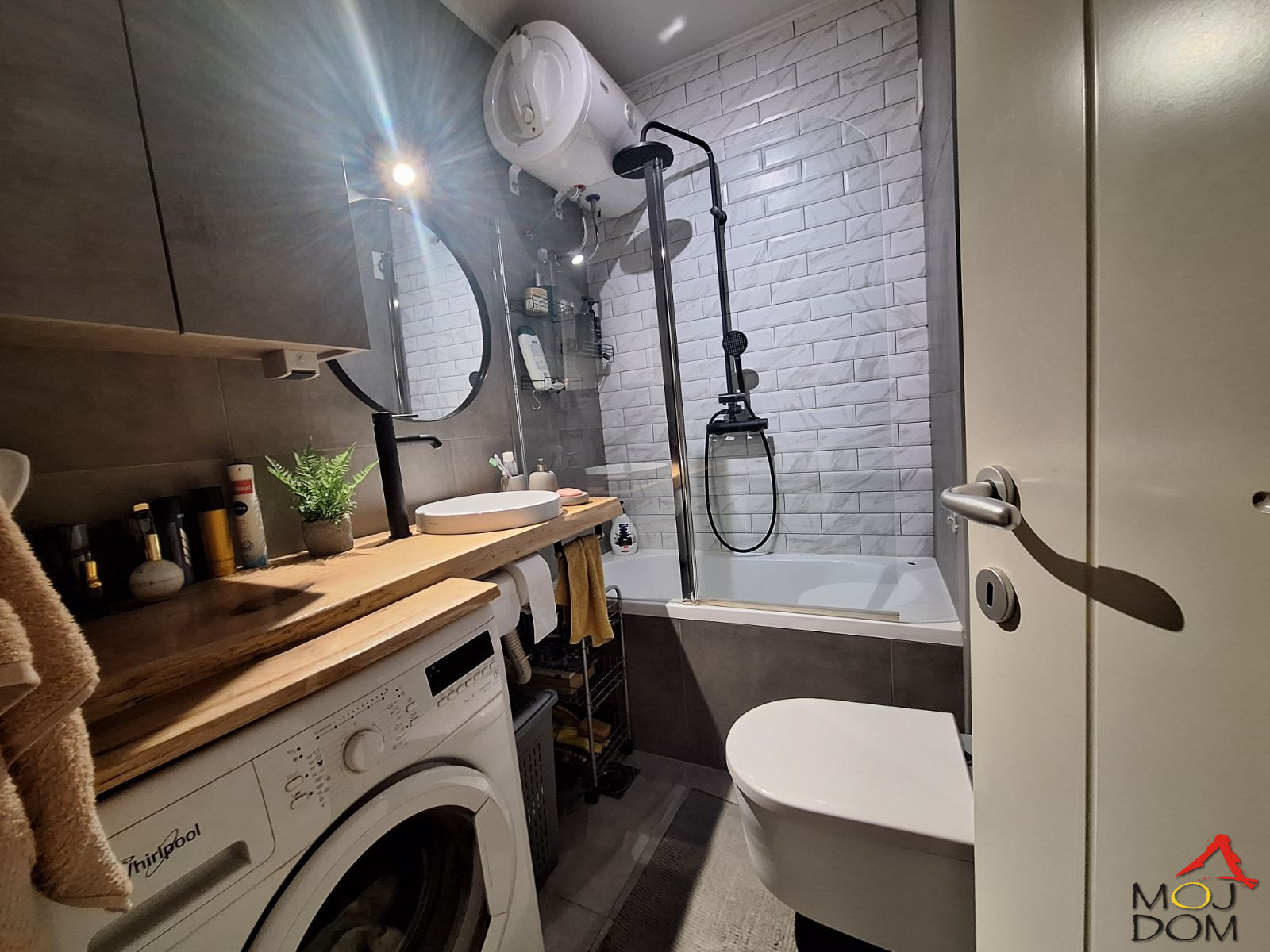 Stan,NOVI SAD,BULEVAR,kv: 57, € 142200, ID: 1028715 15