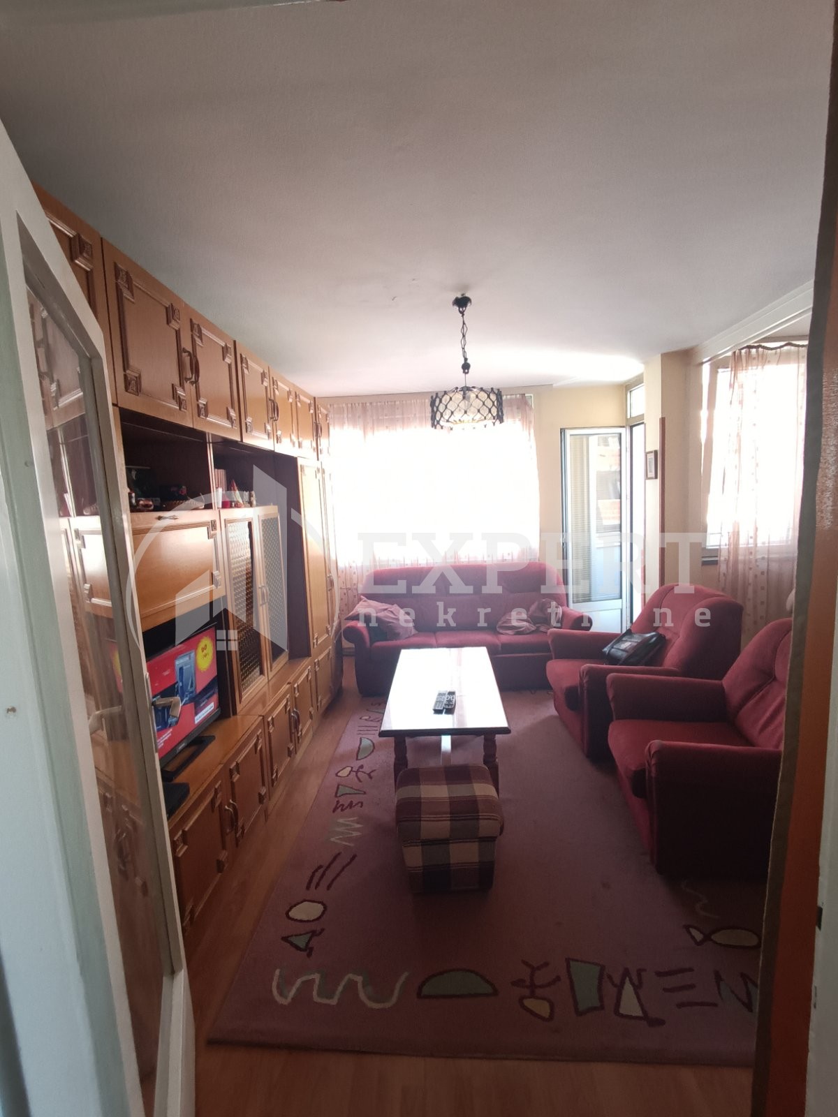 Trosoban stan, 64 m2, Šojka, Cara Uroša ID: i-012028 2