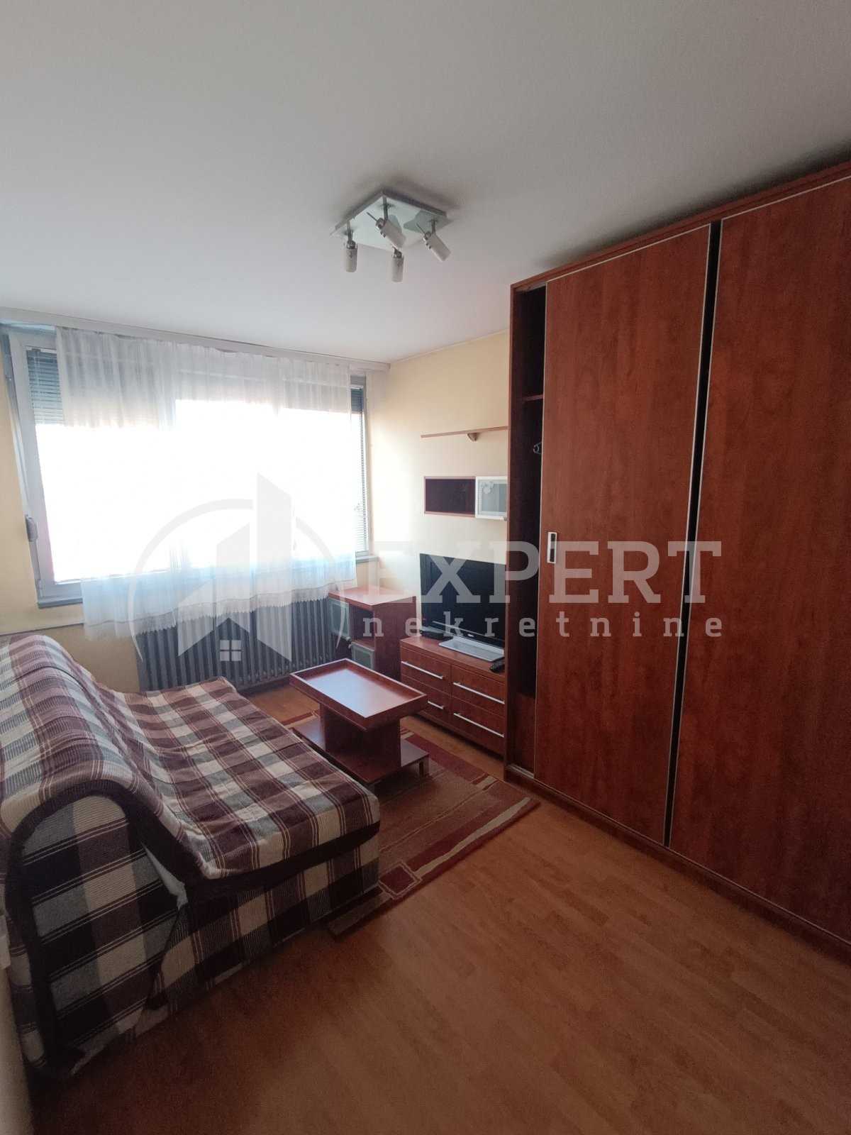 Trosoban stan, 64 m2, Šojka, Cara Uroša ID: i-012028 5