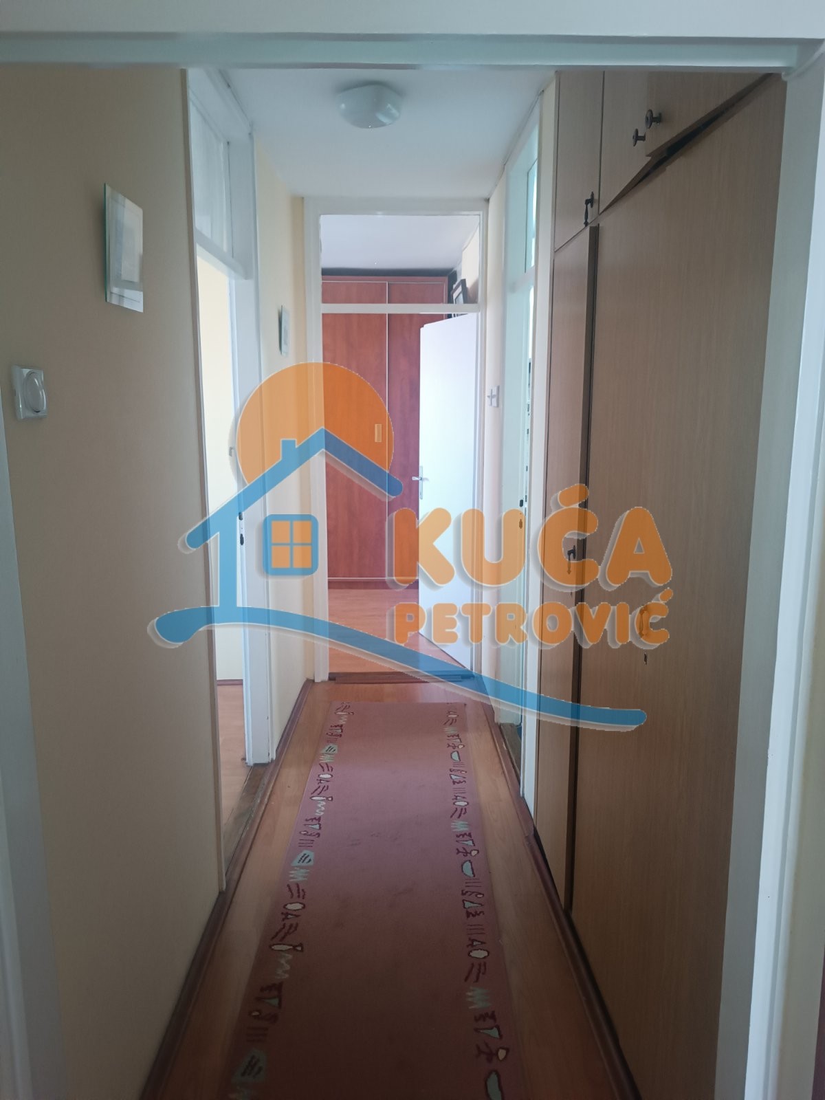 Trosoban stan, 64 m2, Šojka, Cara Uroša ID: i-012028 10